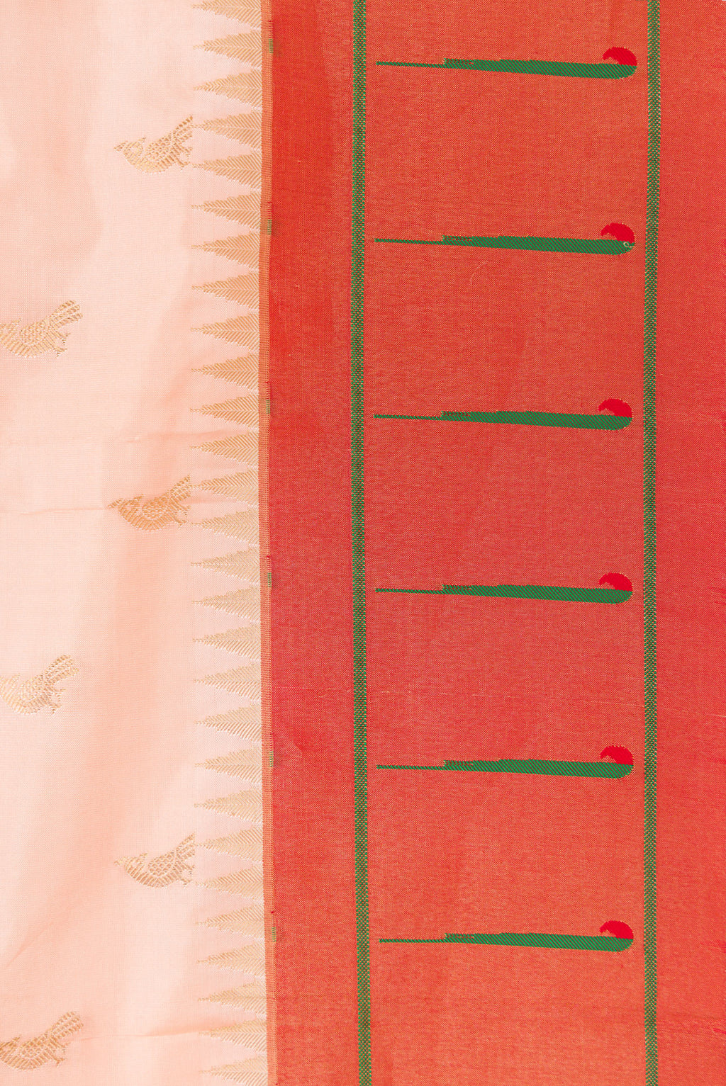 Border image of Peach Dual Tone Paithani Silk Saree with Zari Butta on the body and Paithani Border. 