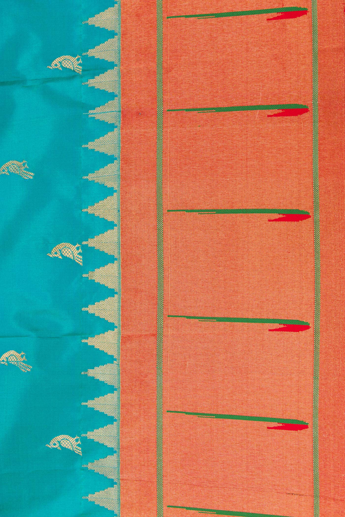 Border image of Green Dual Tone Paithani Silk Saree with Zari Butta on the body and Paithani Border. 