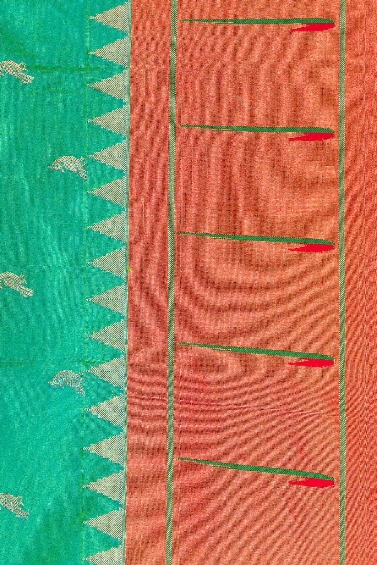 Border image of Green Dual Tone Paithani Silk Saree with Zari Butta on the body and Paithani Border. 