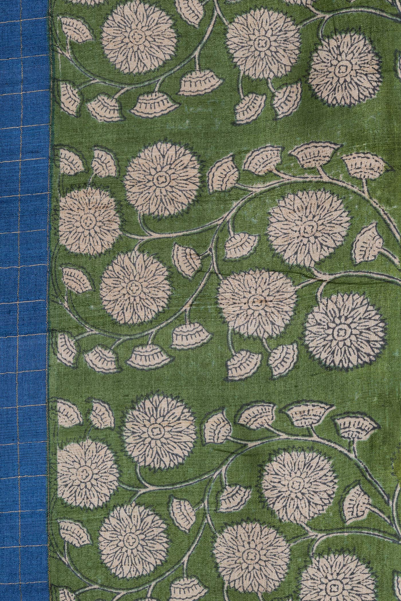 Border image of Royal Blue Dual Tone Tussar Silk Saree with Checked design on the body and Printed Border. 