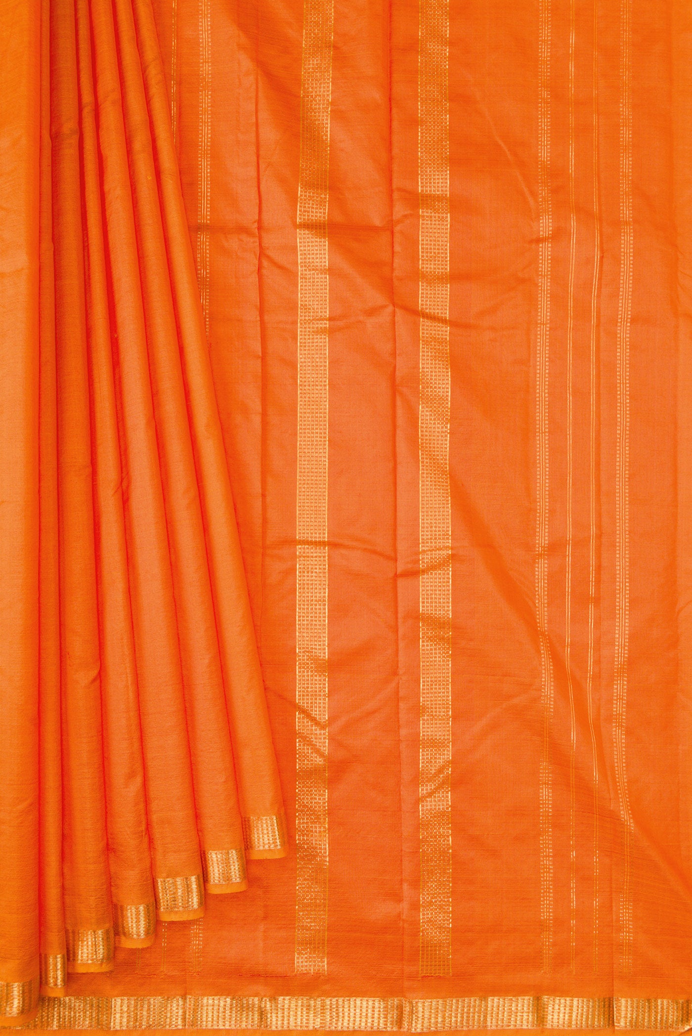 Pleats and pallu of Orange Dual Tone Kanchipuram Silk Saree with Plain Body and Zari Border. 