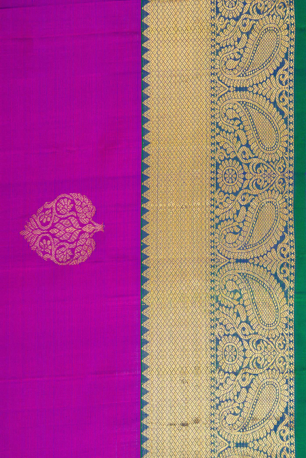 Border image of Purple Dual Tone Kanjivaram Silk Saree with Zari Butta on the body and Zari Border. 
