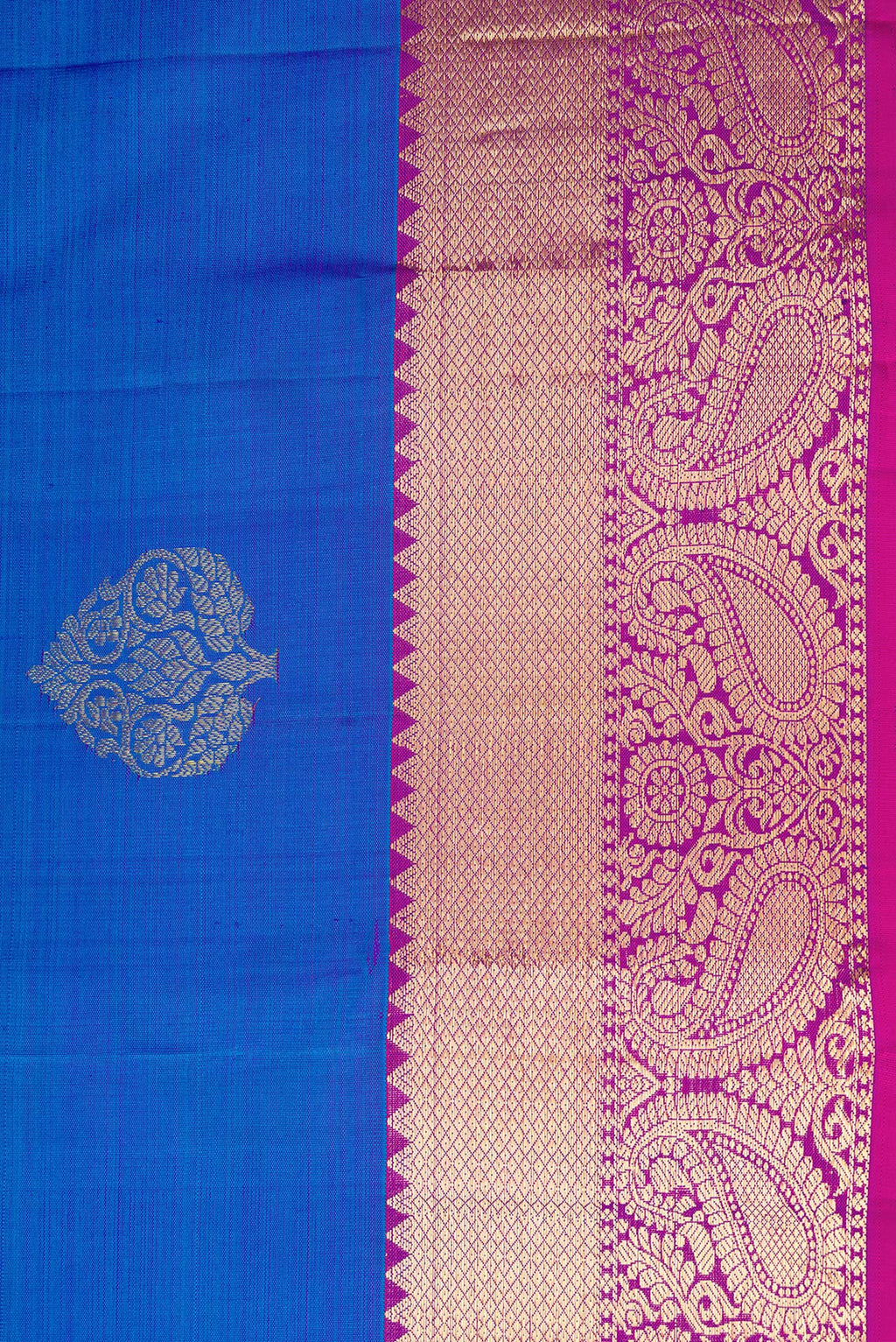 Border image of Royal Blue Dual Tone Kanjivaram Silk Saree with Zari Butta on the body and Zari Border. 