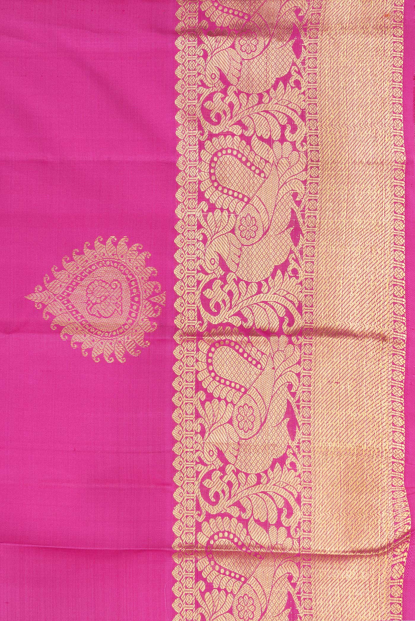 Border image of Pink Dual Tone Kanjivaram Silk Saree with Zari Butta on the body and Zari Border. 