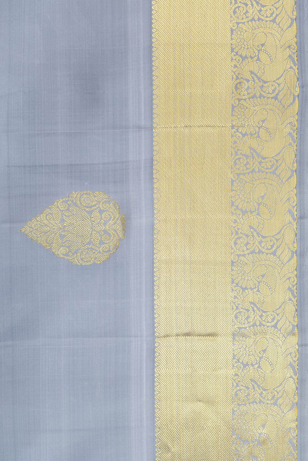 Border image of Grey Dual Tone Kanjivaram Silk Saree with Zari Butta on the body and Zari Border. 