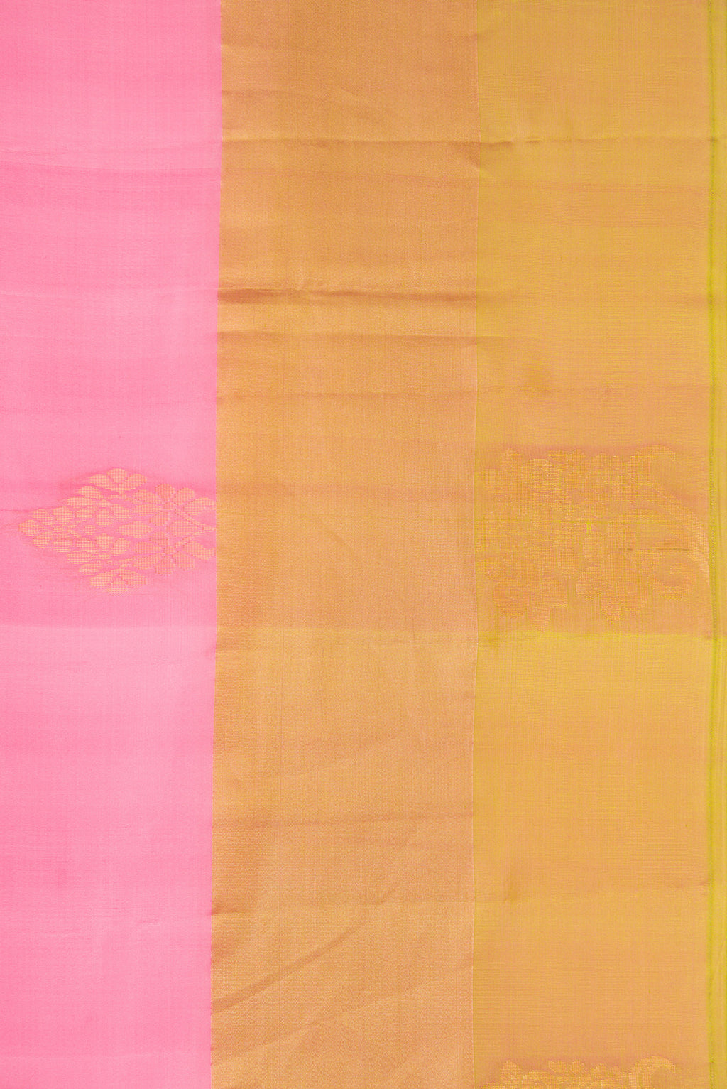 Border image of Pink Dual Tone Soft Silk Saree with Zari Butta on the body and Fancy Border. 
