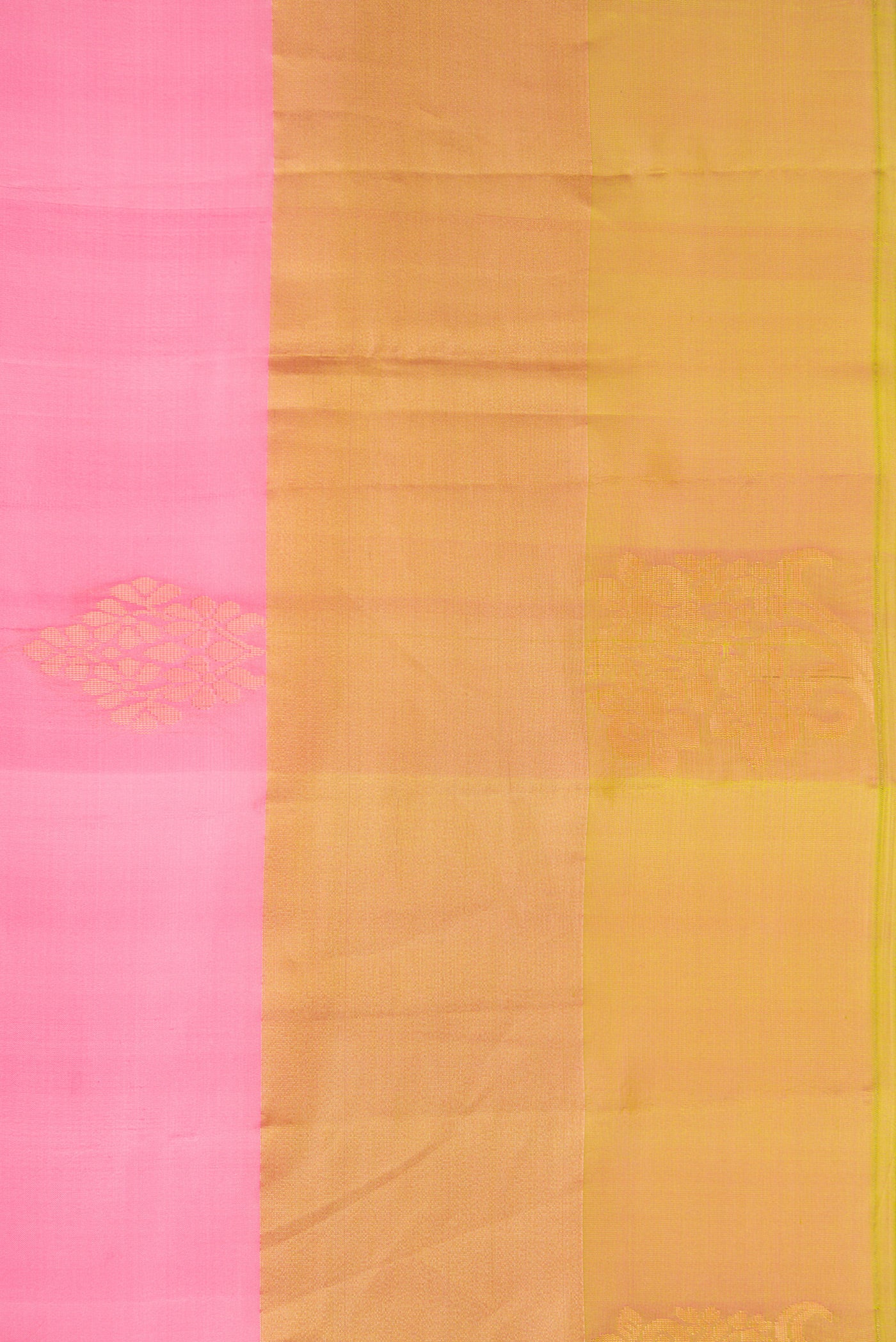 Border image of Pink Dual Tone Soft Silk Saree with Zari Butta on the body and Fancy Border. 