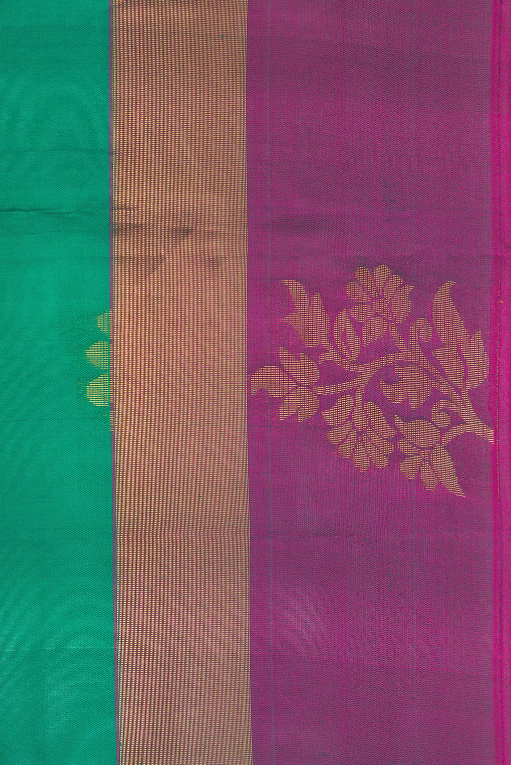 Border image of Green Dual Tone Soft Silk Saree with Zari Butta on the body and Fancy Border. 