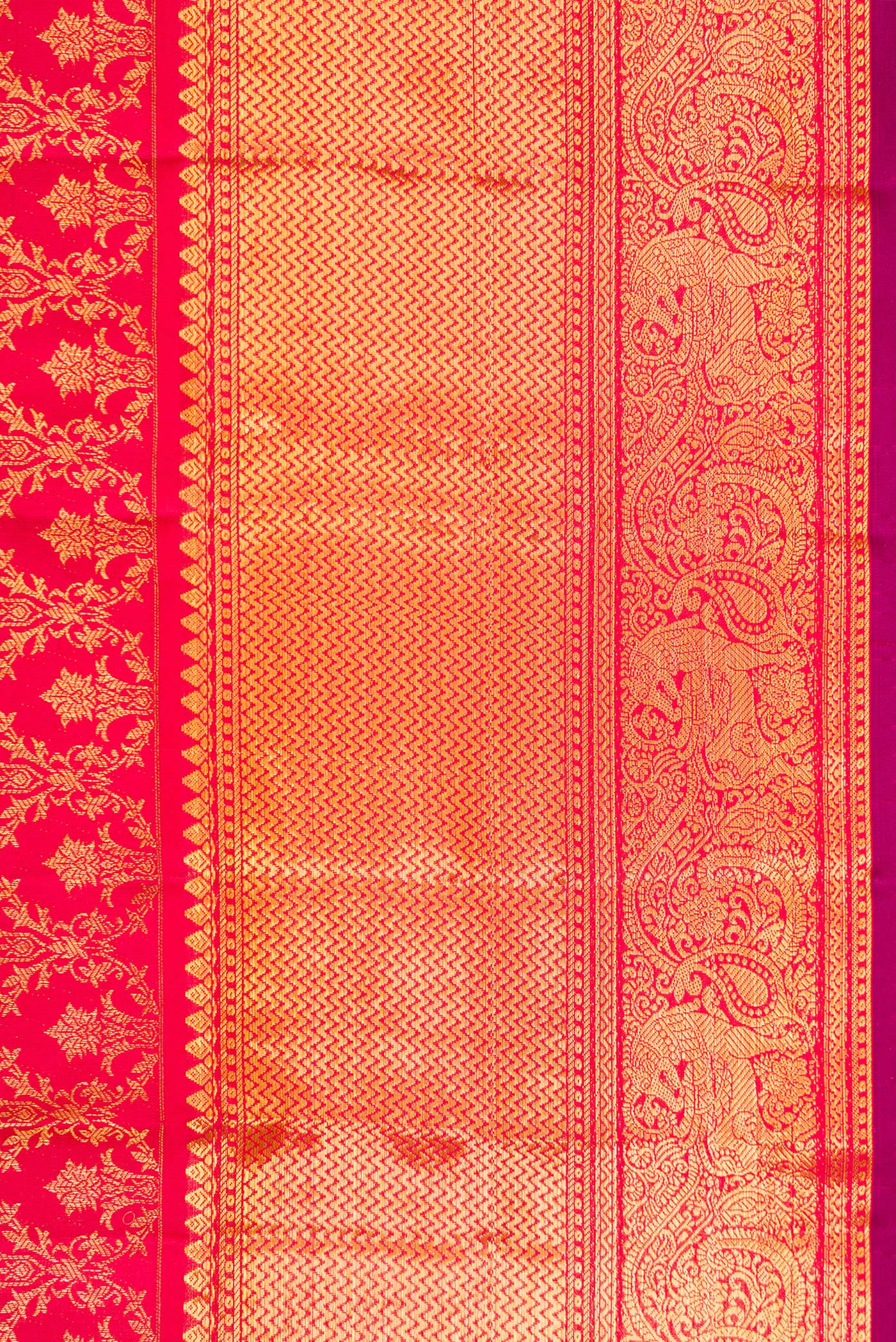 Border image of Red Dual Tone Kanchipuram Silk Saree with Zari Brocade on the body and Zari Border. 