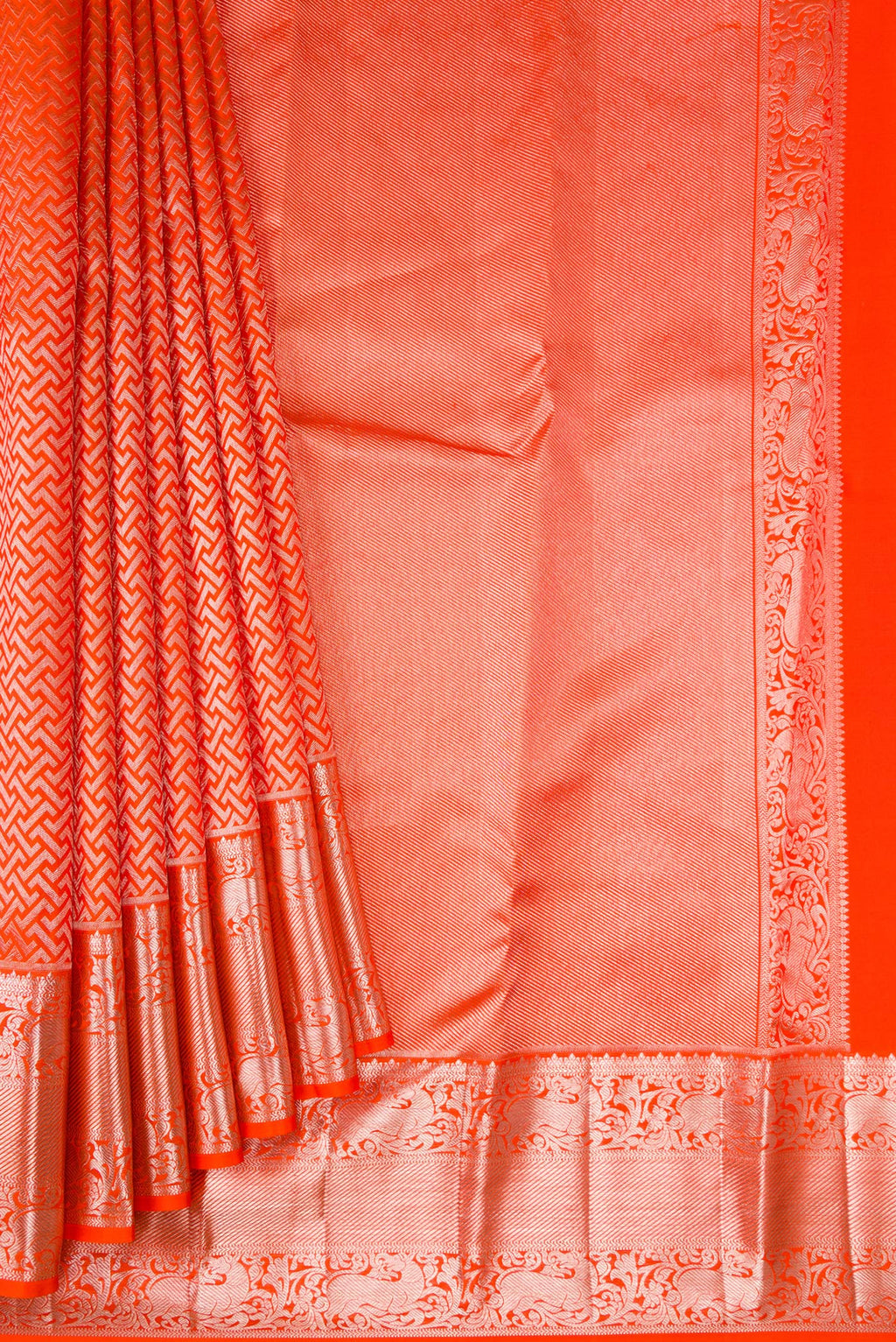 Pleats and pallu of Orange Dual Tone Kanchipuram Silk Saree with Zari Brocade on the body and Zari Border. 