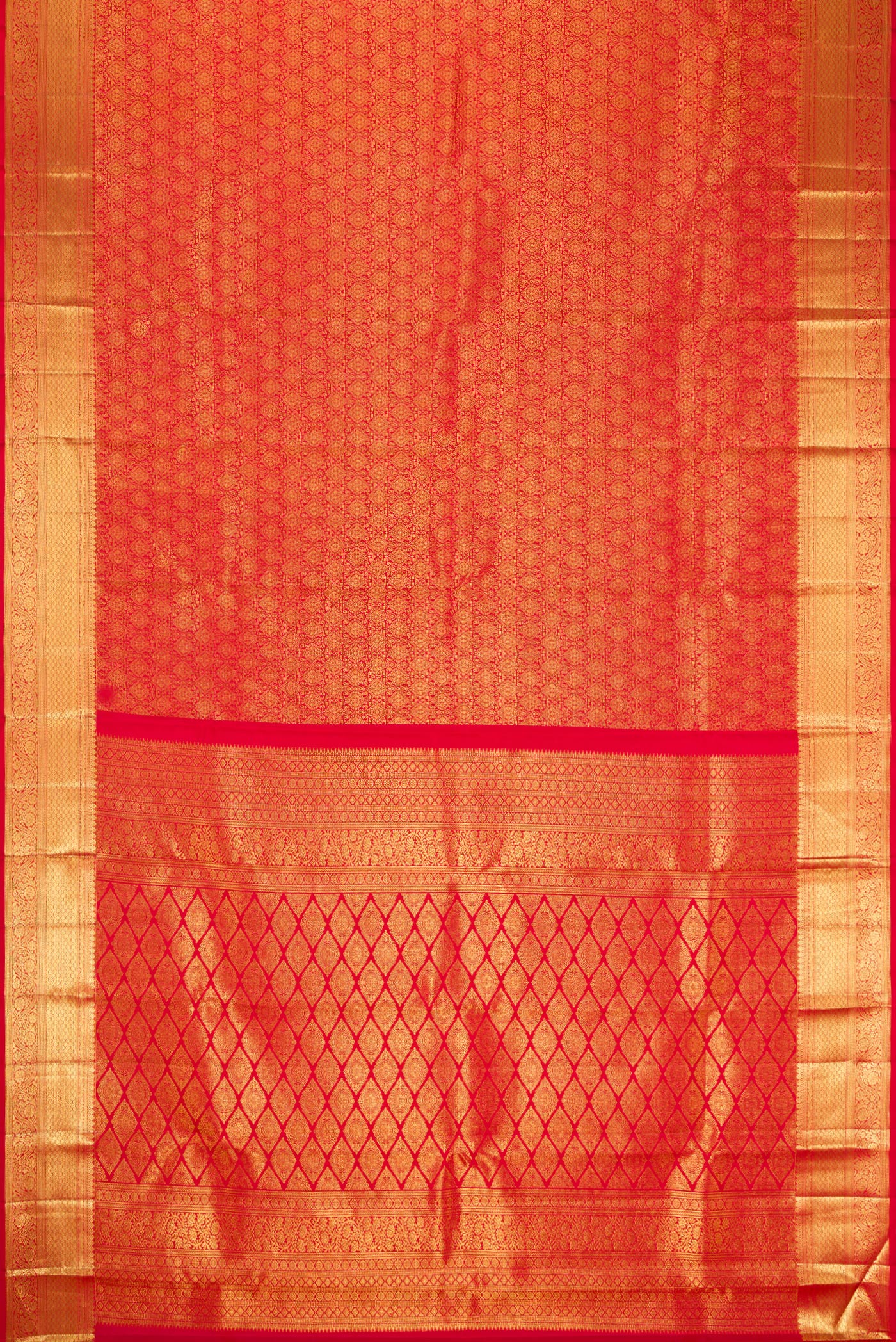 Flat view of Red Dual Tone Kanchipuram Silk Saree with Zari Brocade on the body and Zari Border. 