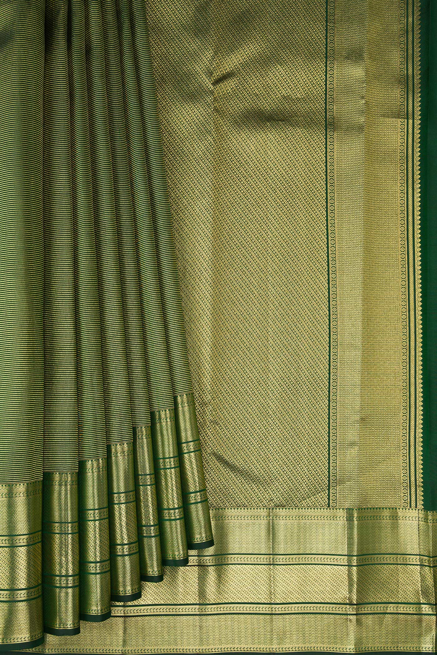 Pleats and pallu of Bottle Green Kanchipuram Silk Saree with Zari Brocade on the body and Fancy Border. 