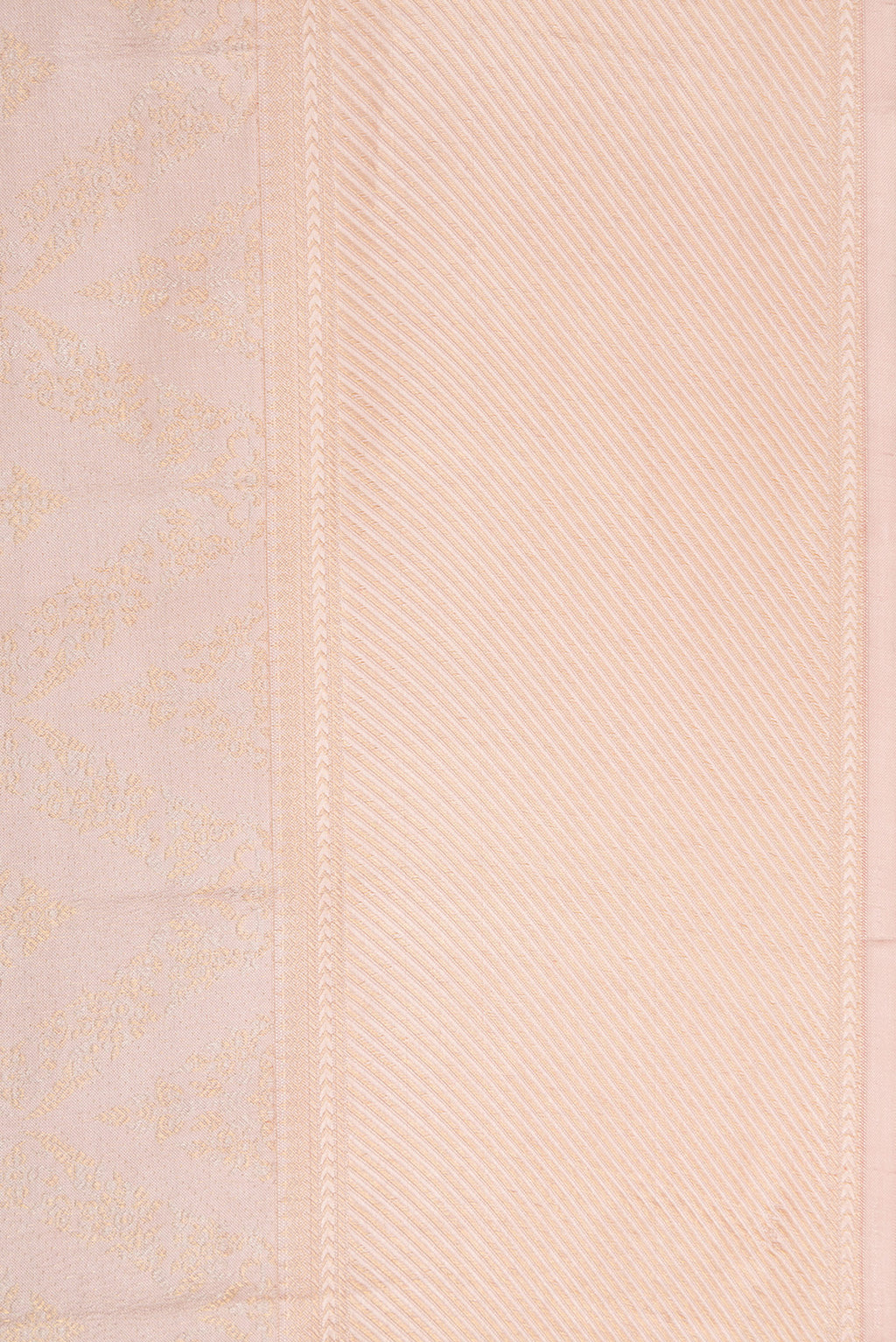 Border image of Rose Gold Dual Tone Kanchipuram Silk Saree with Zari Brocade on the body and Zari Border. 
