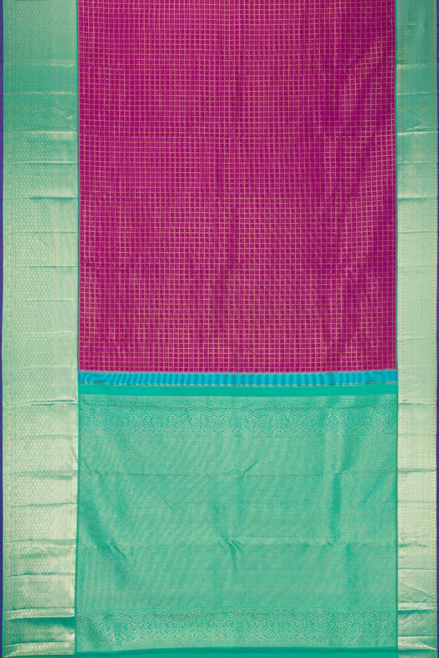 Flat view of Purple Dual Tone Kanchipuram Silk Saree with Zari Brocade on the body and Zari Border. 