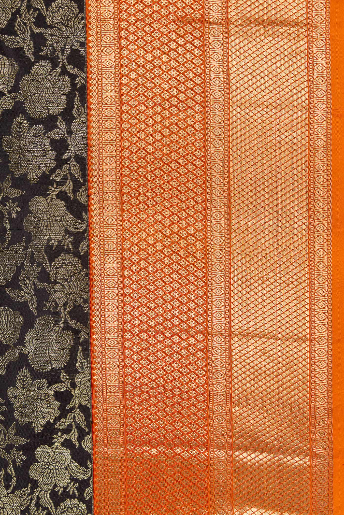 Border image of Black Dual Tone Kanjivaram Silk Saree with Zari Brocade on the body and Zari Border. 