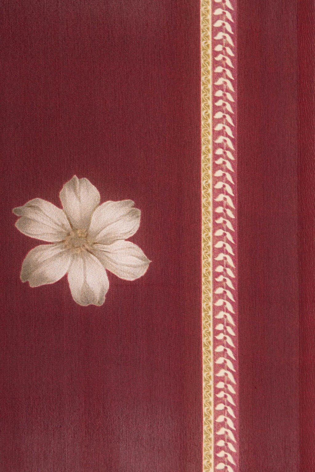 Border image of Brown Dual Tone Mysore Crepe Saree with Printed design on the body and Printed Border. 