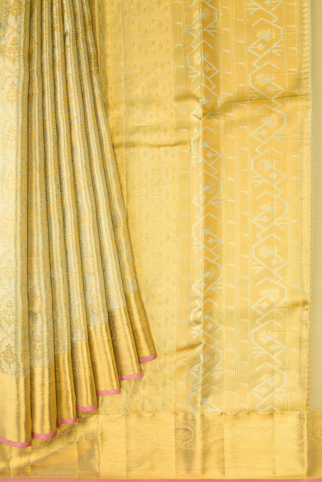 Pleats and pallu of Pista Green Dual Tone Kanchipuram Tissue Silk Saree with Zari Brocade on the body and Zari Border. 