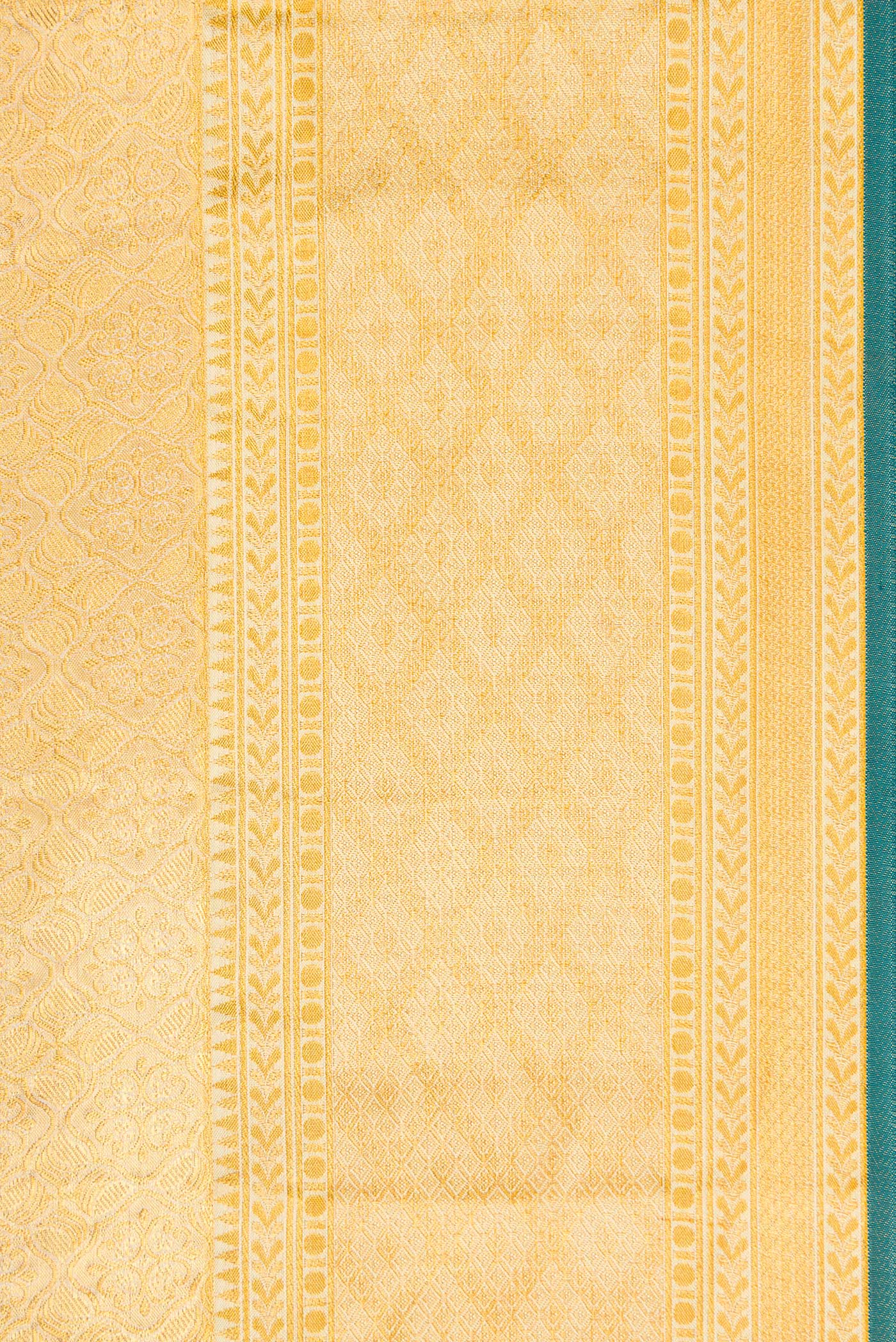 Border image of Gold Dual Tone Kanjivaram Tissue Silk Saree with Zari Brocade on the body and Zari Border. 