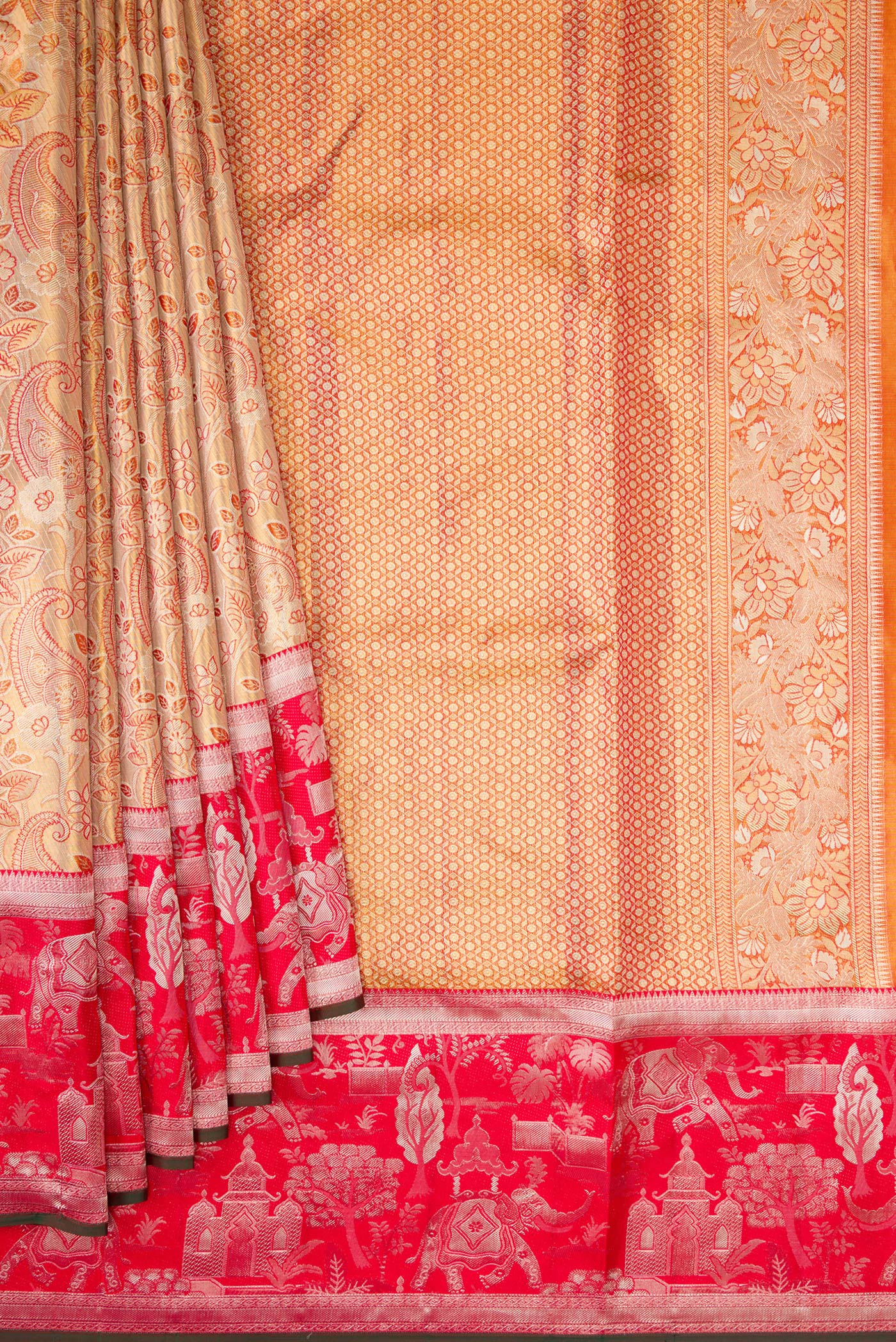 Pleats and pallu of Gold Dual Tone Kanjivaram Tissue Silk Saree with Zari Brocade on the body and Fancy Border. 