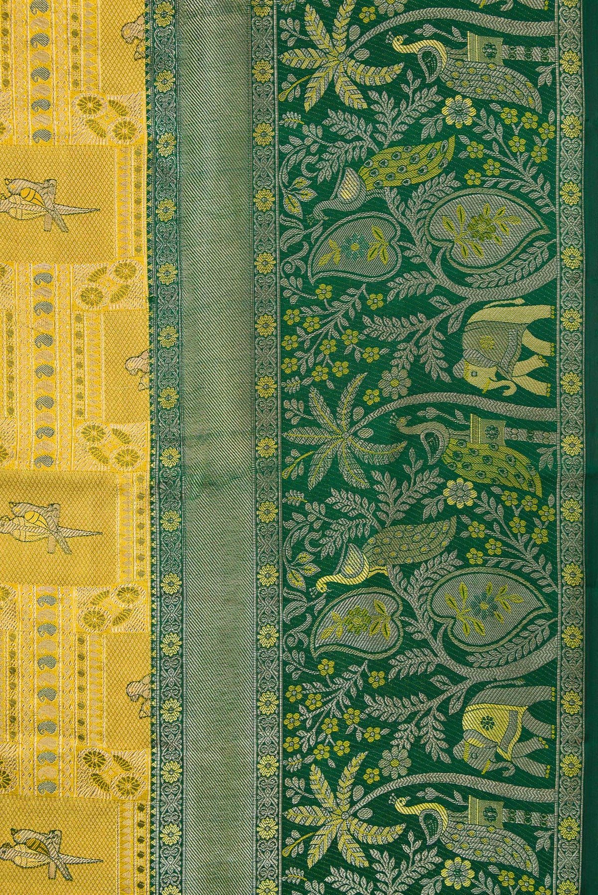 Border image of Gold Dual Tone Kanjivaram Tissue Silk Saree with Zari Brocade on the body and Zari Border. 