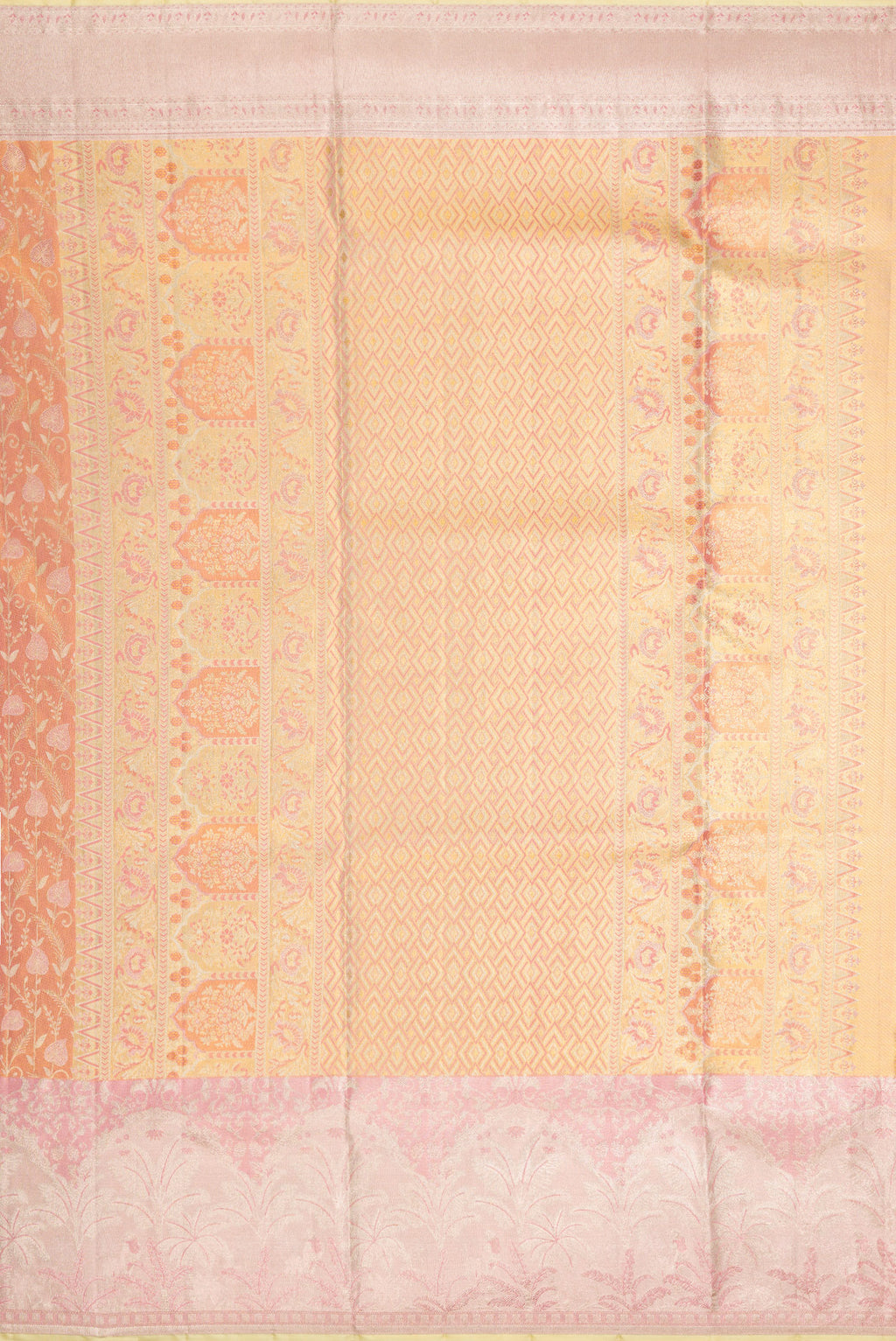 Close up image of the pallu of Rose Gold Dual Tone Kanjivaram Tissue Silk Saree with Zari Brocade on the body and Fancy Border. 