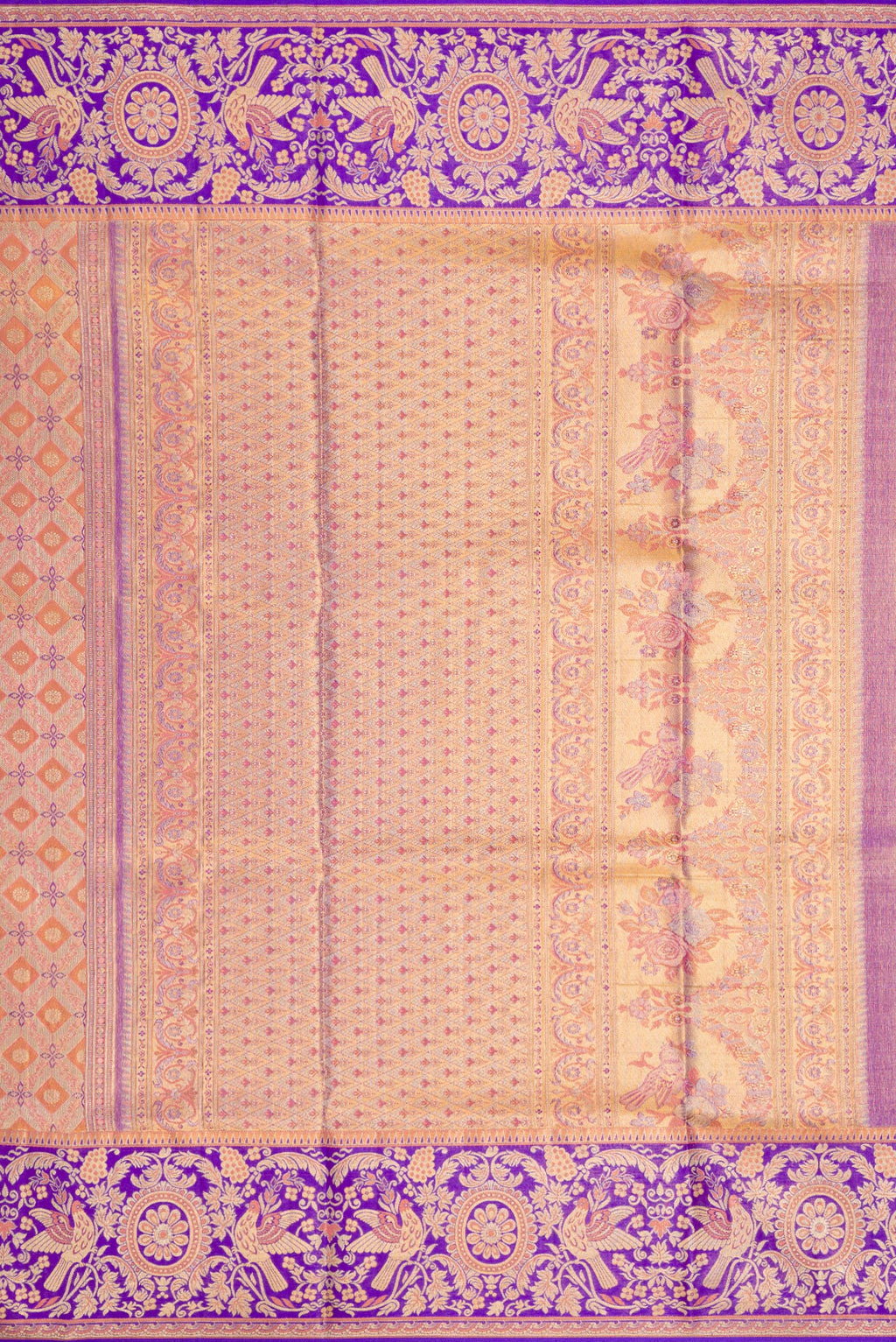 Close up image of the pallu of Peach Dual Tone Kanjivaram Tissue Silk Saree with Zari Brocade on the body and Fancy Border. 