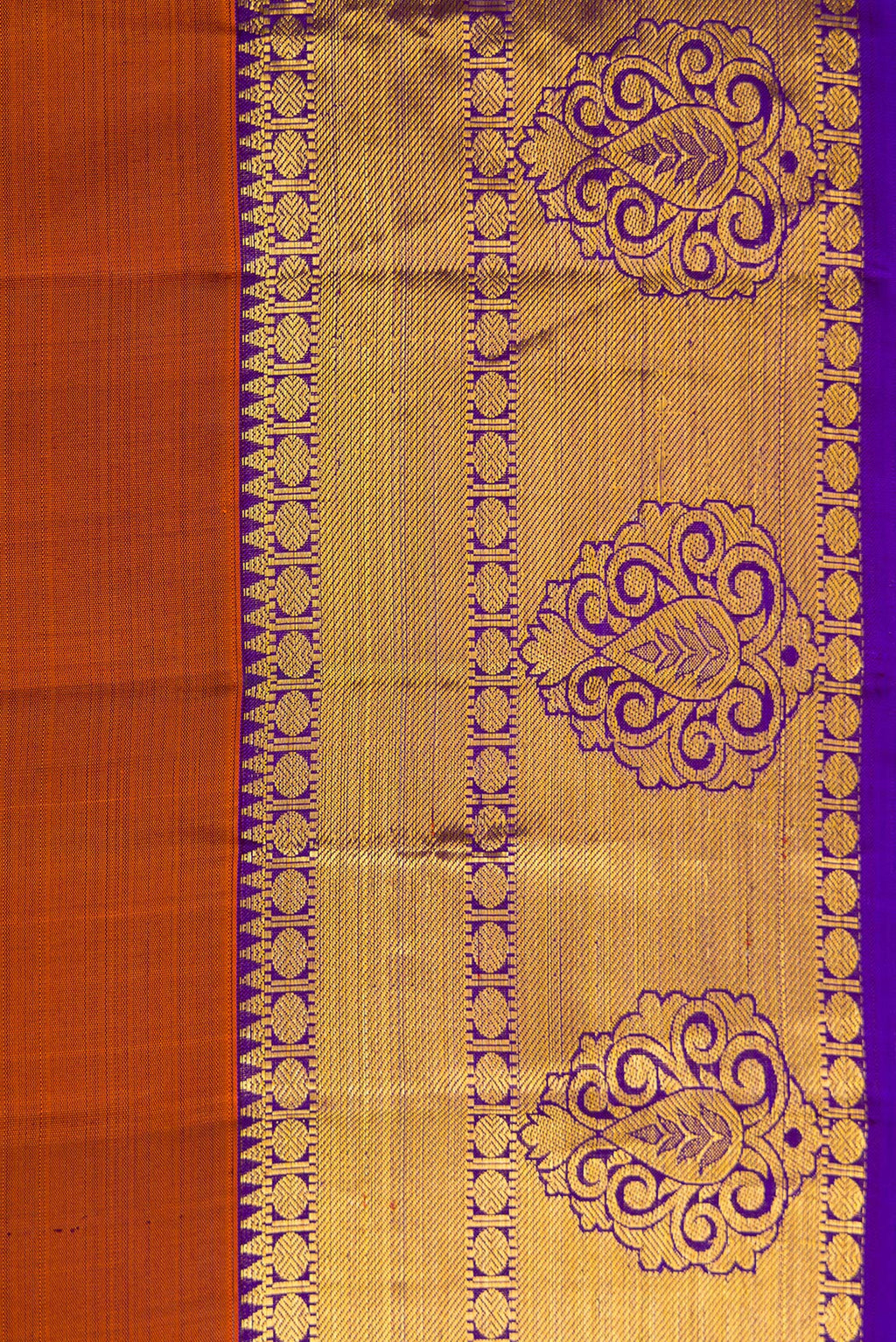 Border image of Brown Dual Tone Kanjivaram Silk Saree with Zari Butta on the body and Zari Border. 