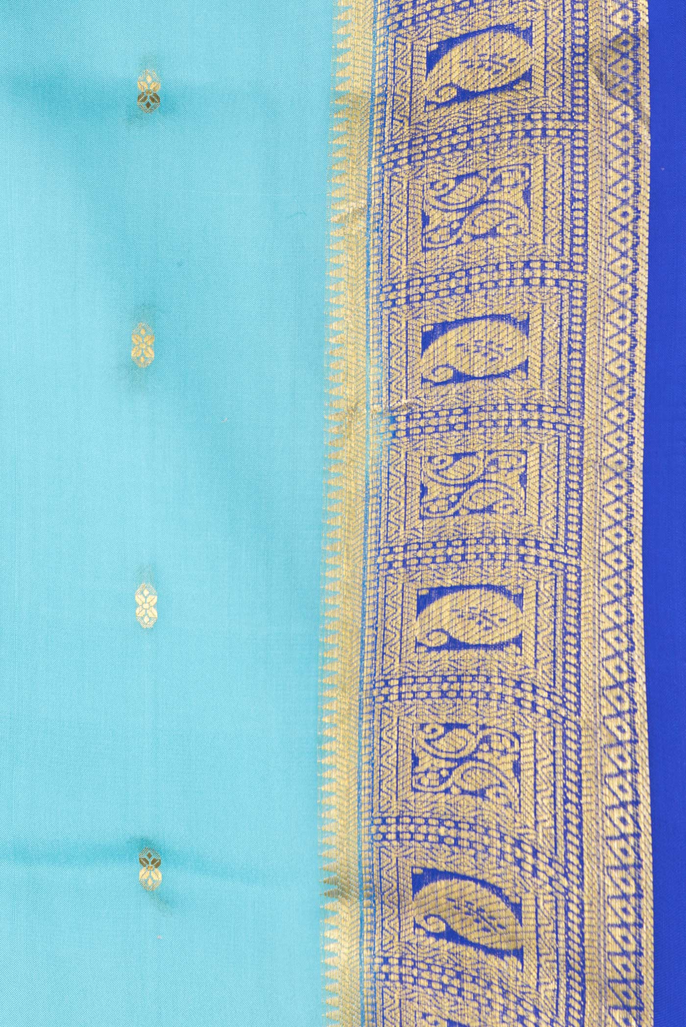 Border image of Sky Blue Dual Tone Mysore Silk Saree with Zari Butta on the body and Zari Border. 