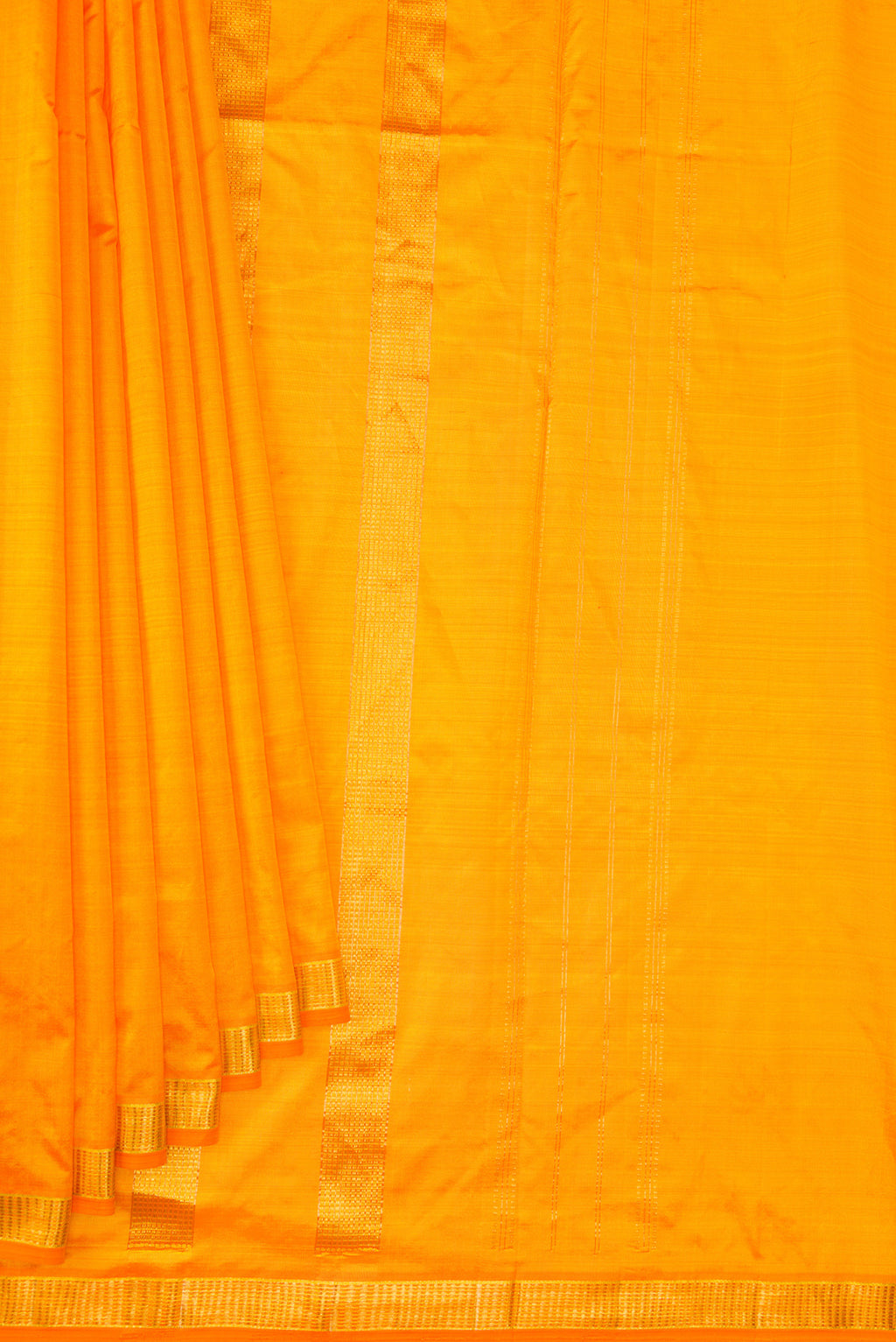 Pleats and pallu of Yellow Dual Tone Kanjivaram Silk Nine Yards Saree with Plain Body and Zari Border. 