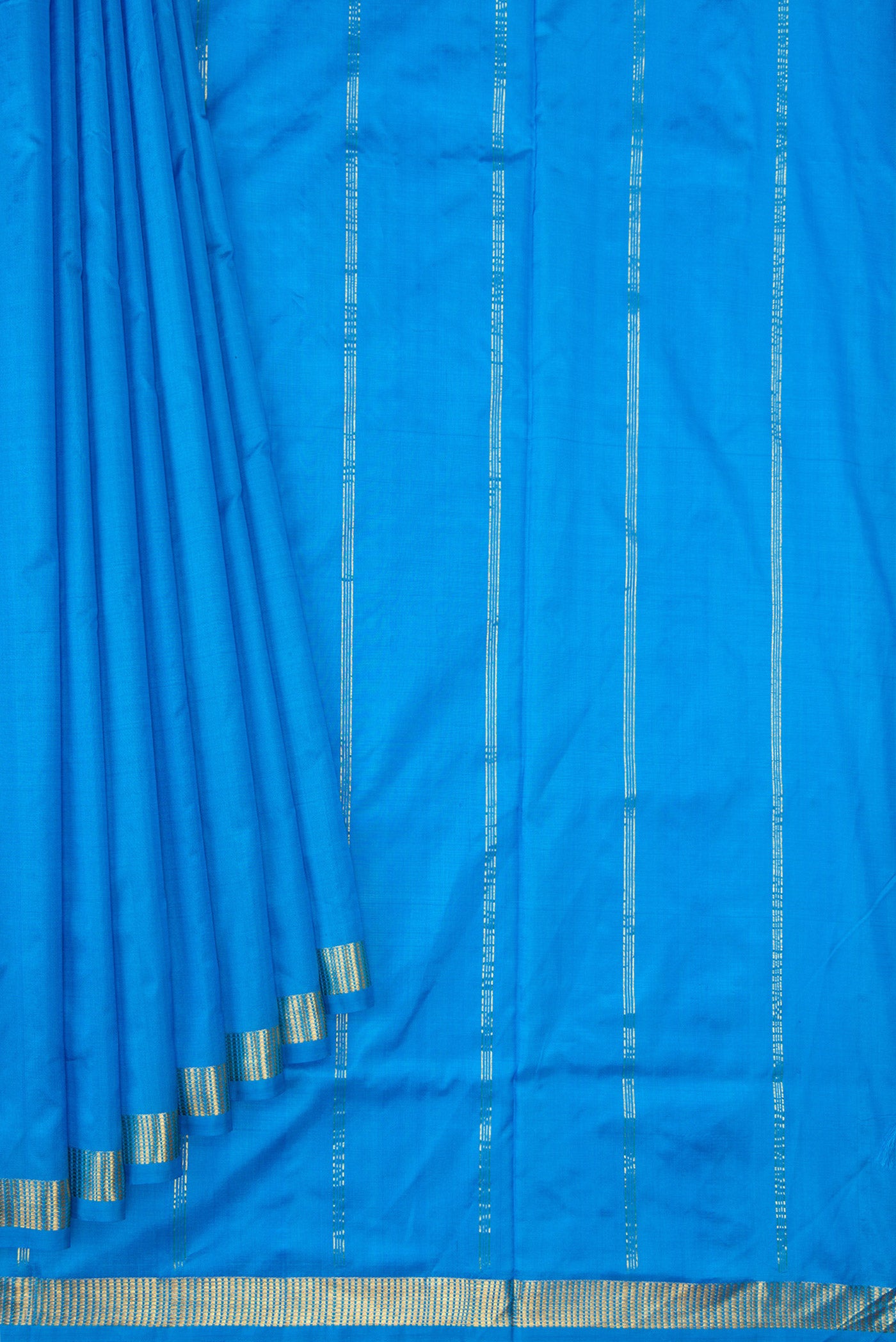 Pleats and pallu of Sky Blue Dual Tone Kanjivaram Silk Nine Yards Saree with Plain Body and Zari Border. 