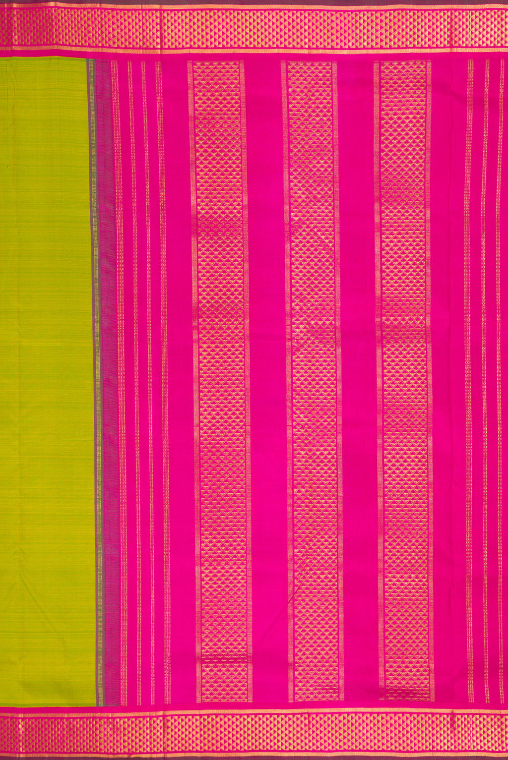 Close up image of the pallu of Pure Silk Pure Zari Parrot Green Kanchipuram Nine Yards Saree with Plain Body and Zari Border. 