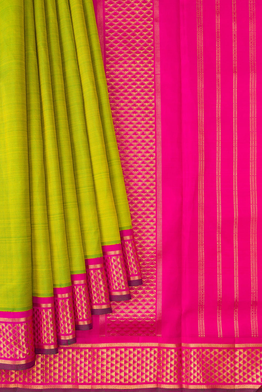 Pleats and pallu of Pure Silk Pure Zari Parrot Green Kanchipuram Nine Yards Saree with Plain Body and Zari Border. 