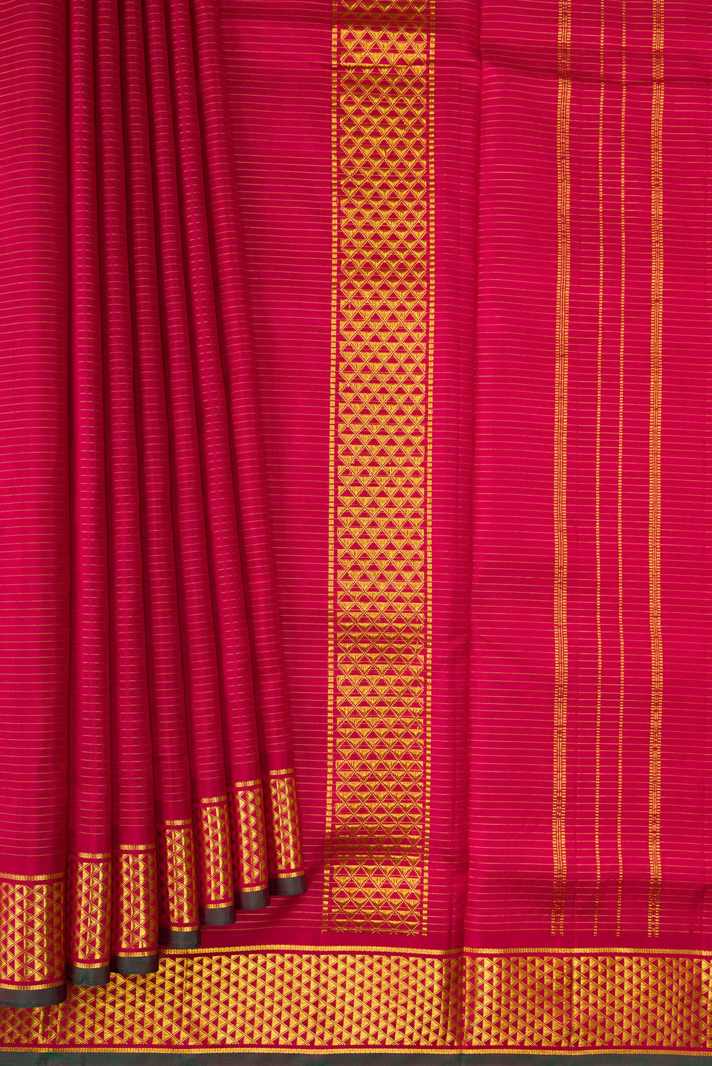 Pleats and pallu of Pure Silk Pure Zari Maroon Dual Tone Kanjivaram Nine Yards Saree with Stripes on the body and Zari Border. 