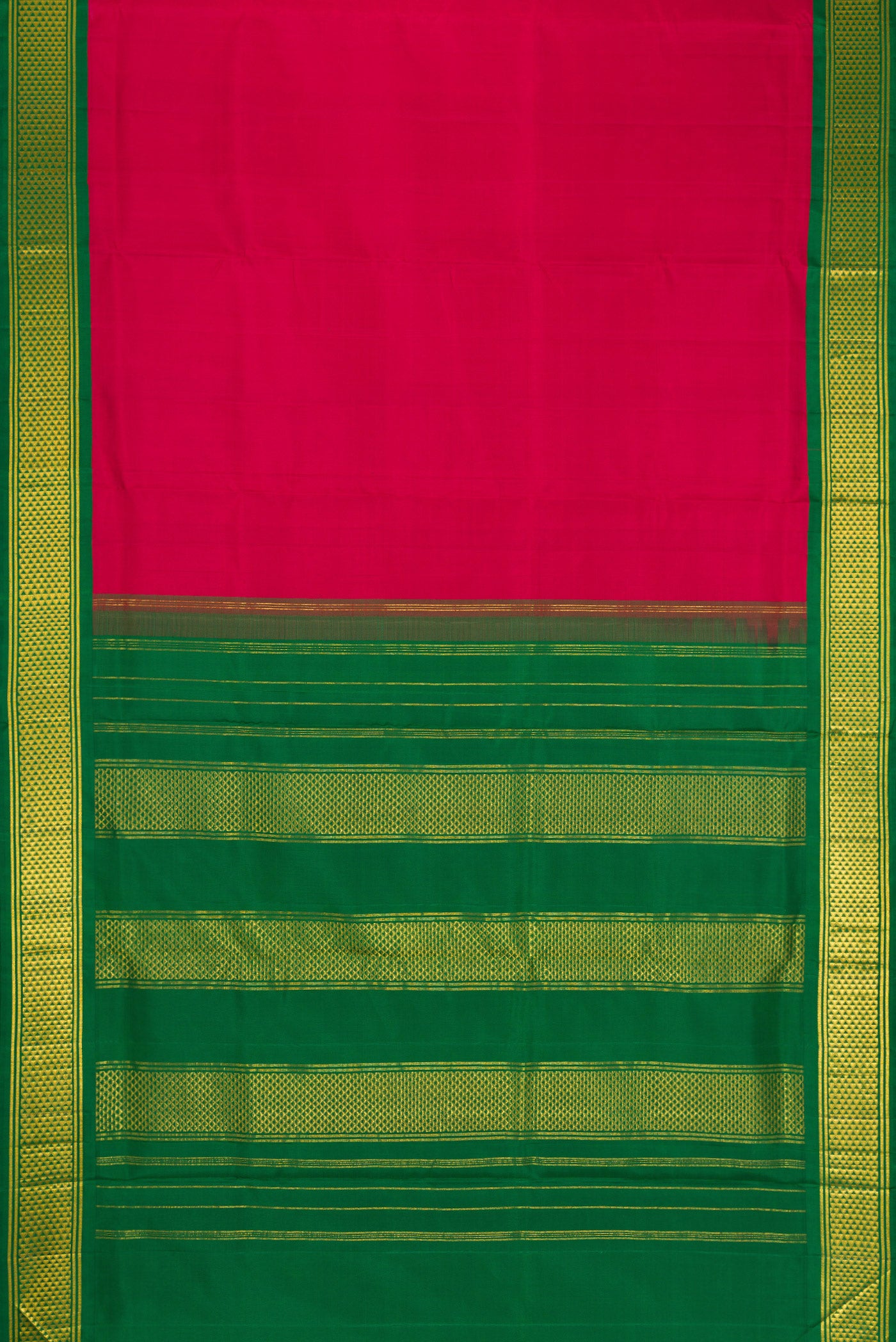 Flat view of Pure Silk Pure Zari Maroon Kanchipuram Nine Yards Saree with Plain Body and Zari Border. 