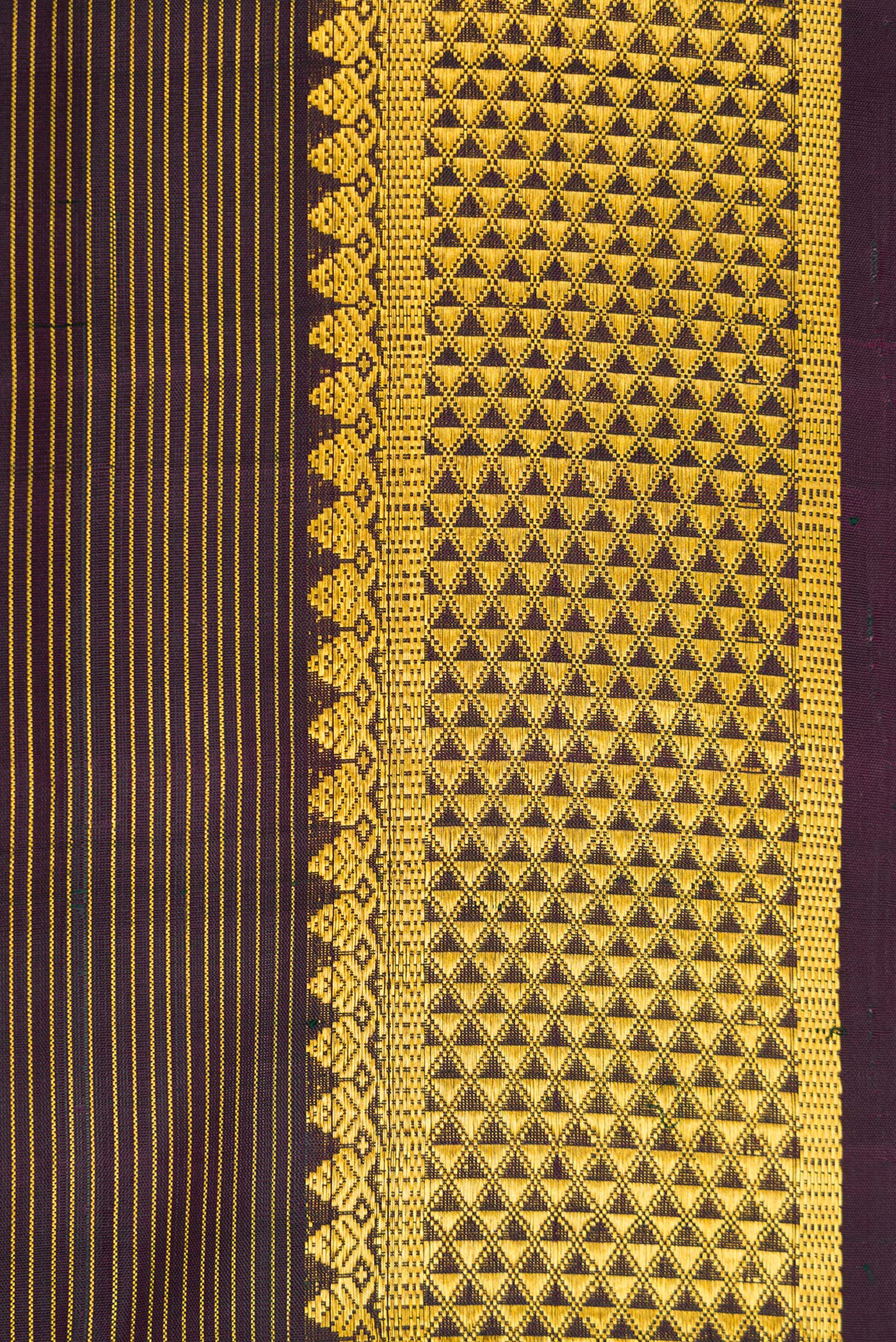 Border image of Black Dual Tone Kanjivaram Silk Nine Yards Saree with Stripes on the body and Zari Border. 