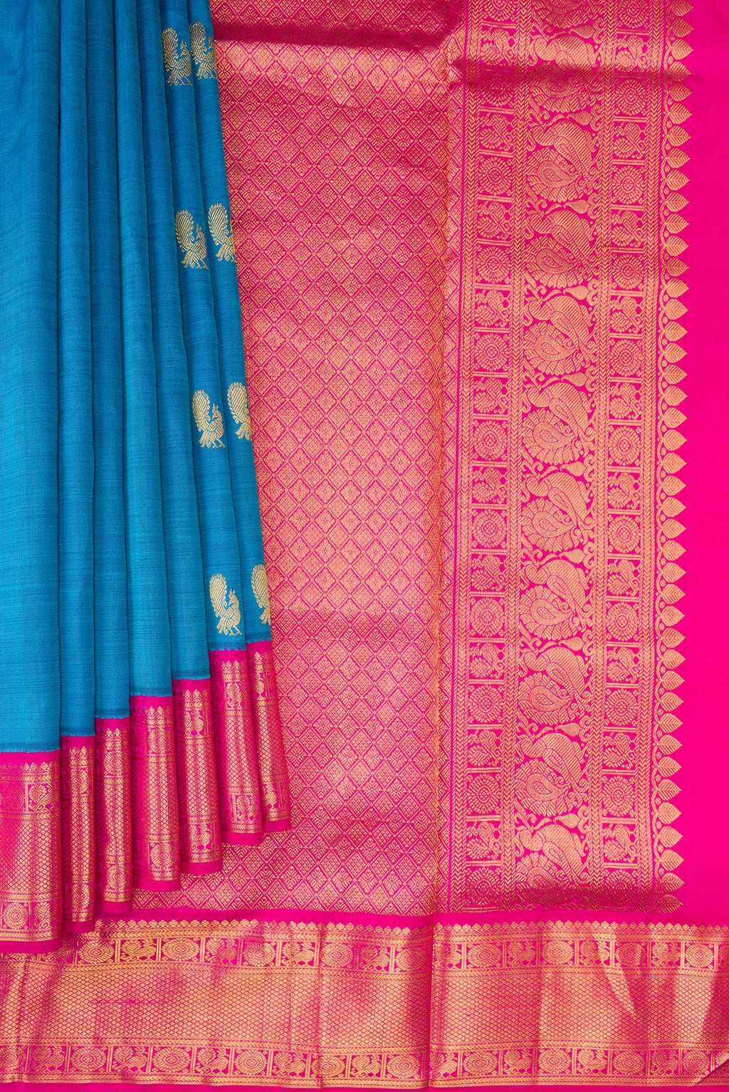 Pleats and pallu of Pure Silk Pure Zari Peacock Blue Dual Tone Kanchipuram Nine Yards Saree with Zari Butta on the body and Zari Border. 