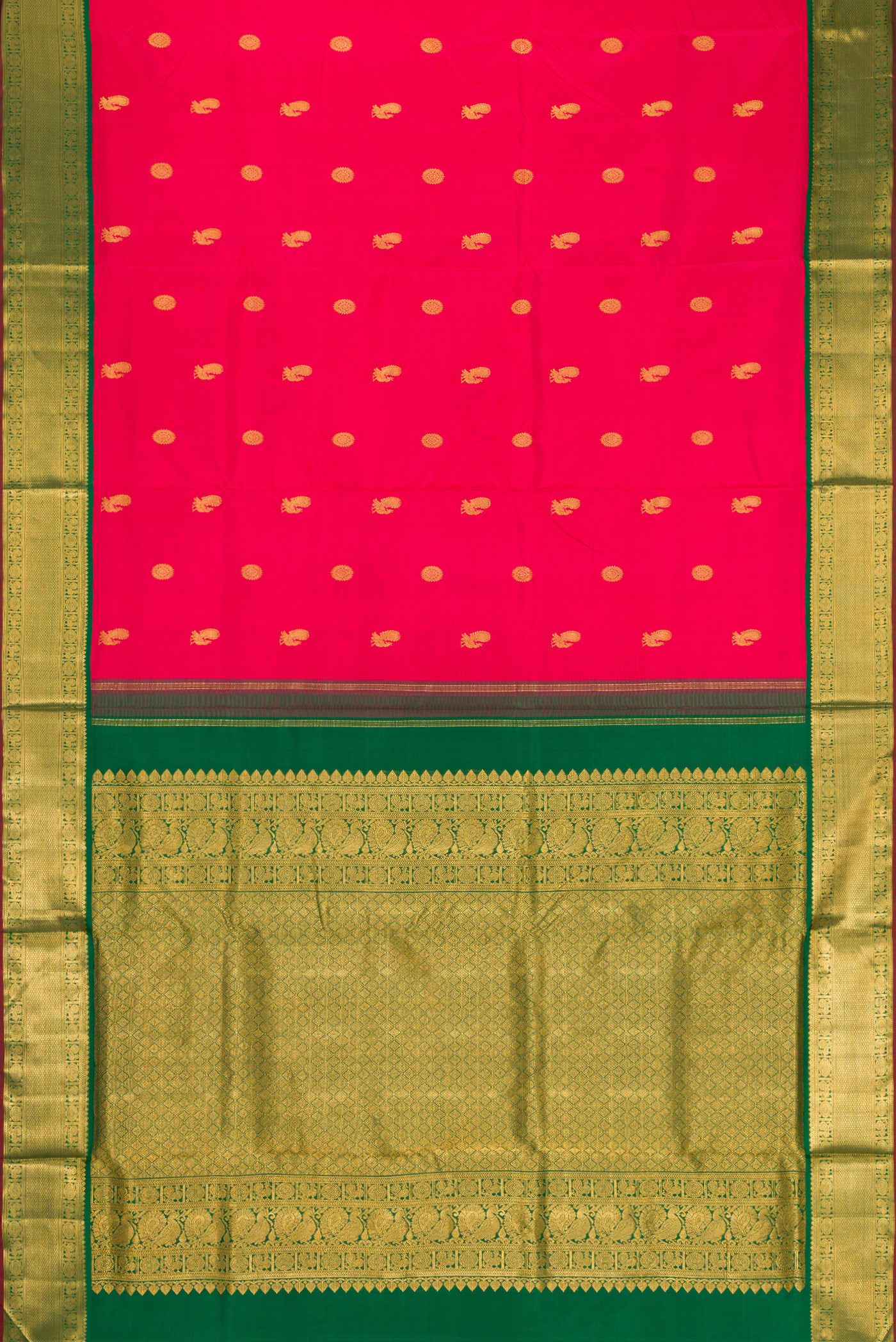 Flat view of Pure Silk Pure Zari Dark Pink Dual Tone Kanchipuram Nine Yards Saree with Zari Butta on the body and Zari Border. 