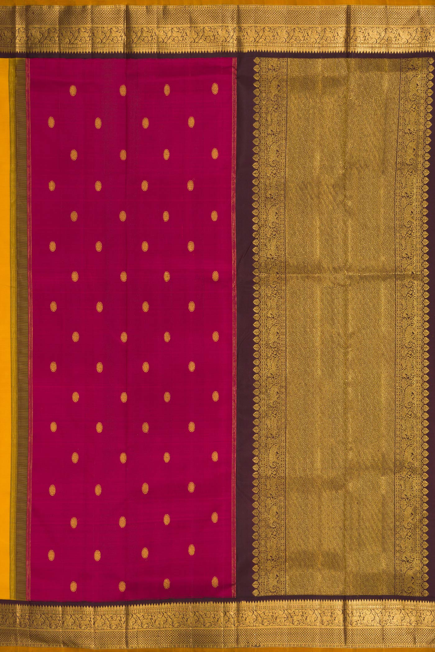 Close up image of the pallu of Pure Silk Pure Zari Yellow Dual Tone Kanchipuram Nine Yards Saree with Zari Butta on the body and Zari Border. 