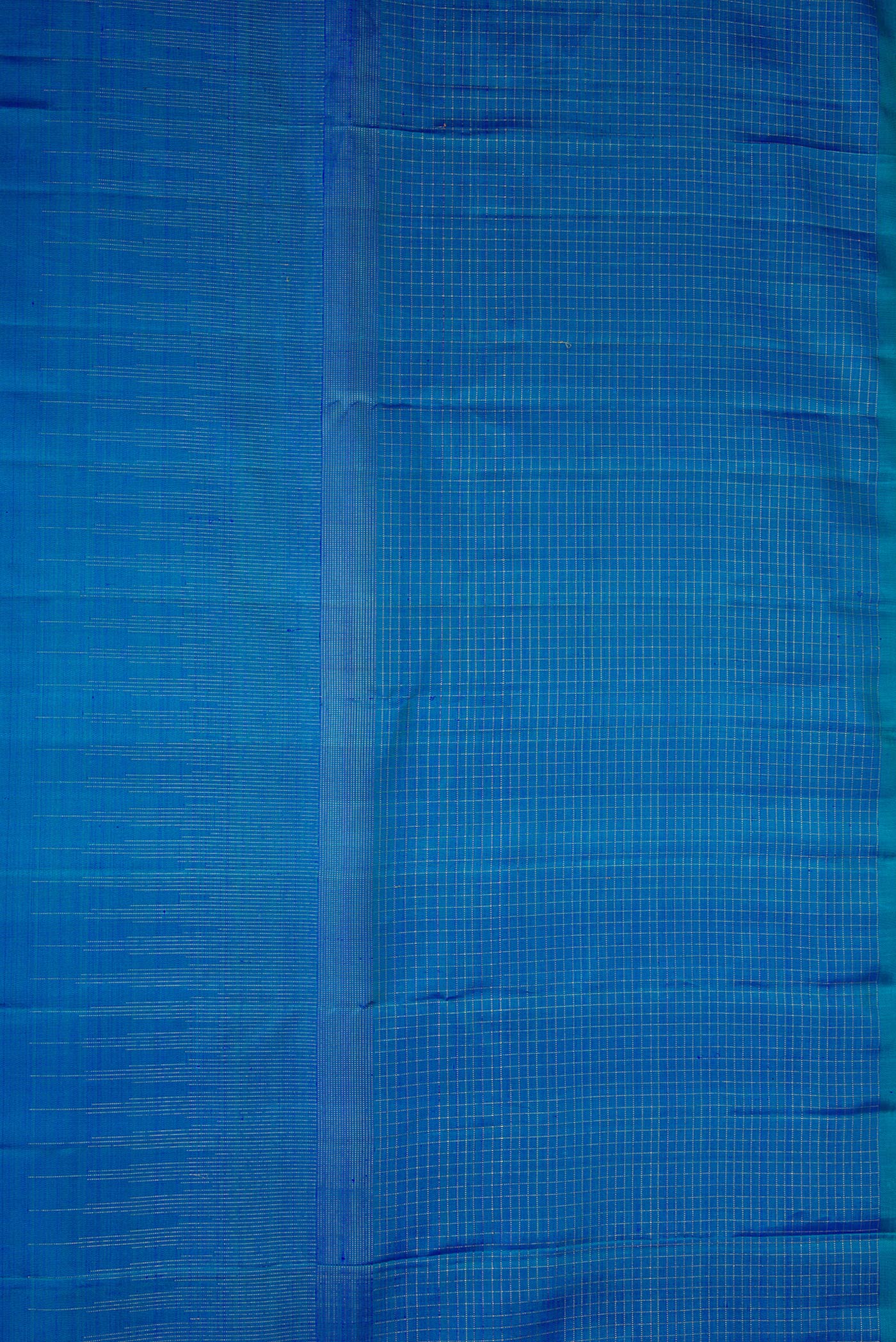 Border image of Pure Silk Pure Zari Peacock Blue Dual Tone Kanchipuram Saree with Zari Butta on the body and Zari Border. 