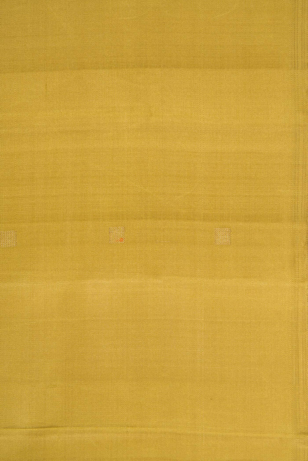 Border image of Mehandi Green Dual Tone Kanchipuram Silk Saree with Stripes on the body and Fancy Border. 