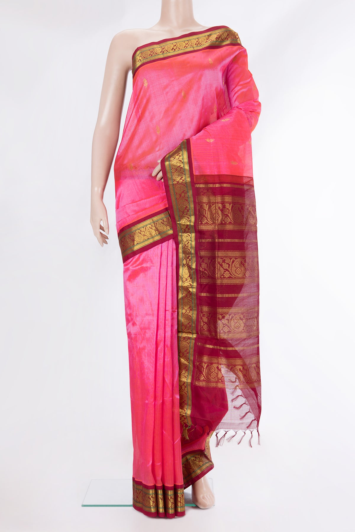 Rose pink Dual Tone Silk Cotton Saree with Zari Butta on the body and Zari Border.  displayed on a mannequin
