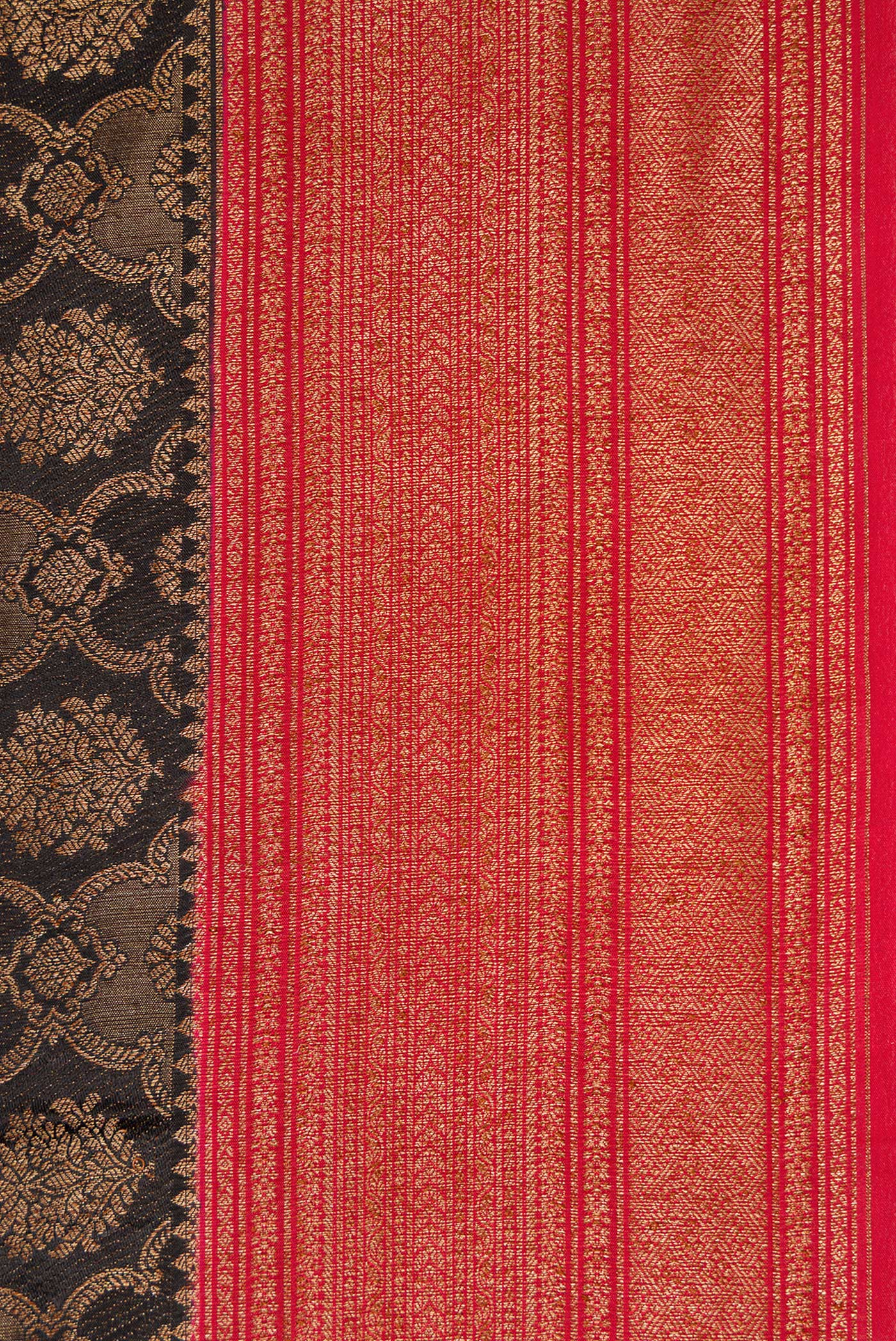Border image of Black Dual Tone Mysore Crepe Saree with Zari Brocade on the body and Zari Border. 