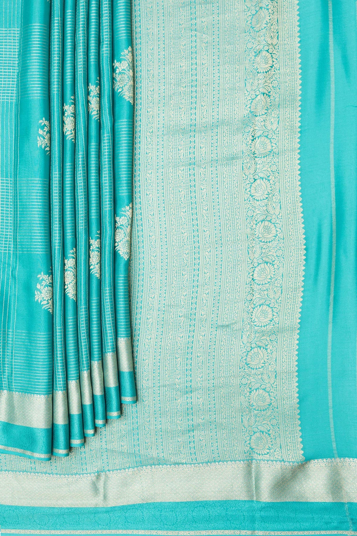 Pleats and pallu of Sky Blue Dual Tone Mysore Crepe Saree with Checked design on the body and Zari And Thread Border. 