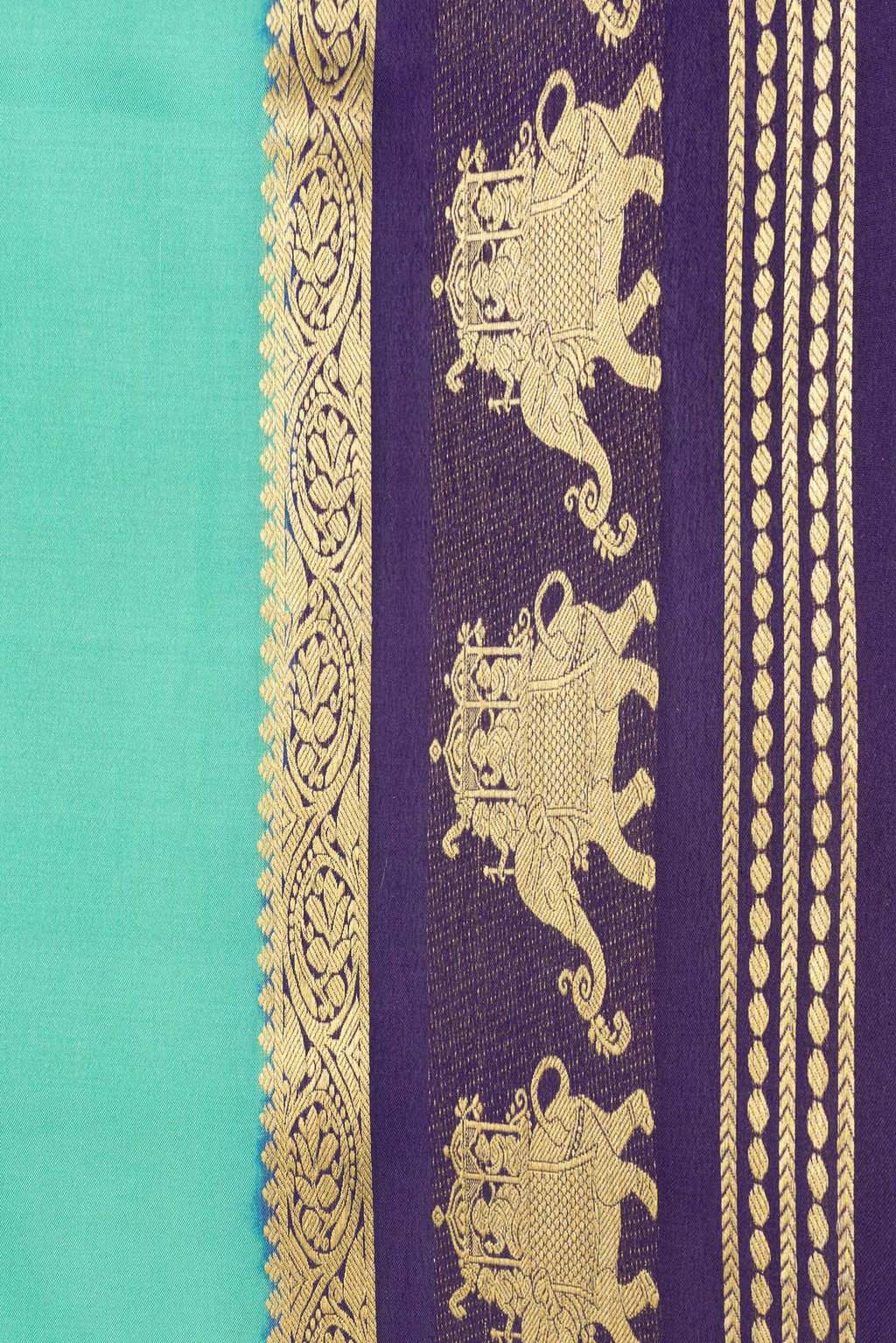 Border image of Sea Green Dual Tone Mysore Crepe Saree with Plain Body and Zari Border. 