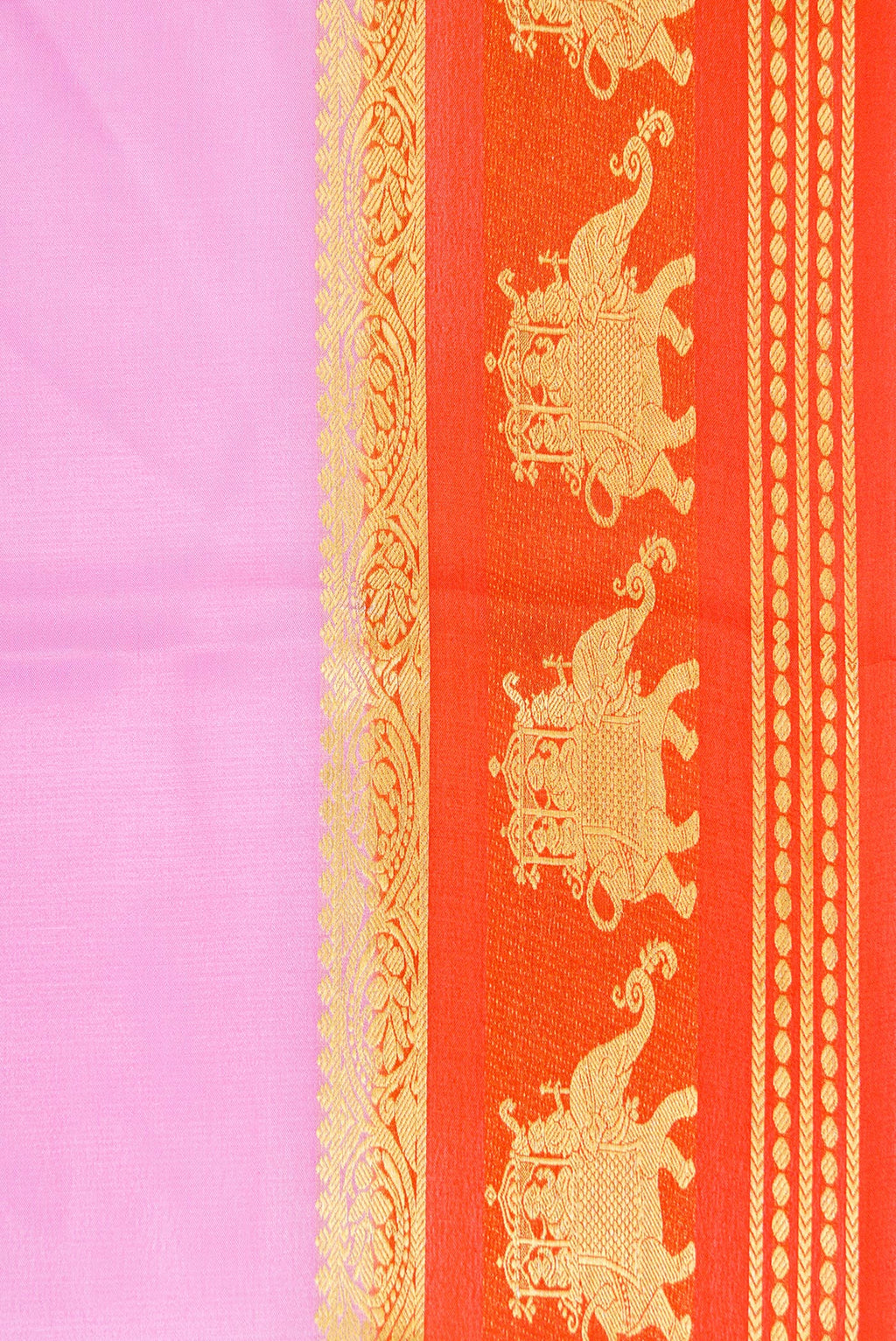 Border image of Pink Dual Tone Mysore Silk Saree with Plain Body and Fancy Border. 