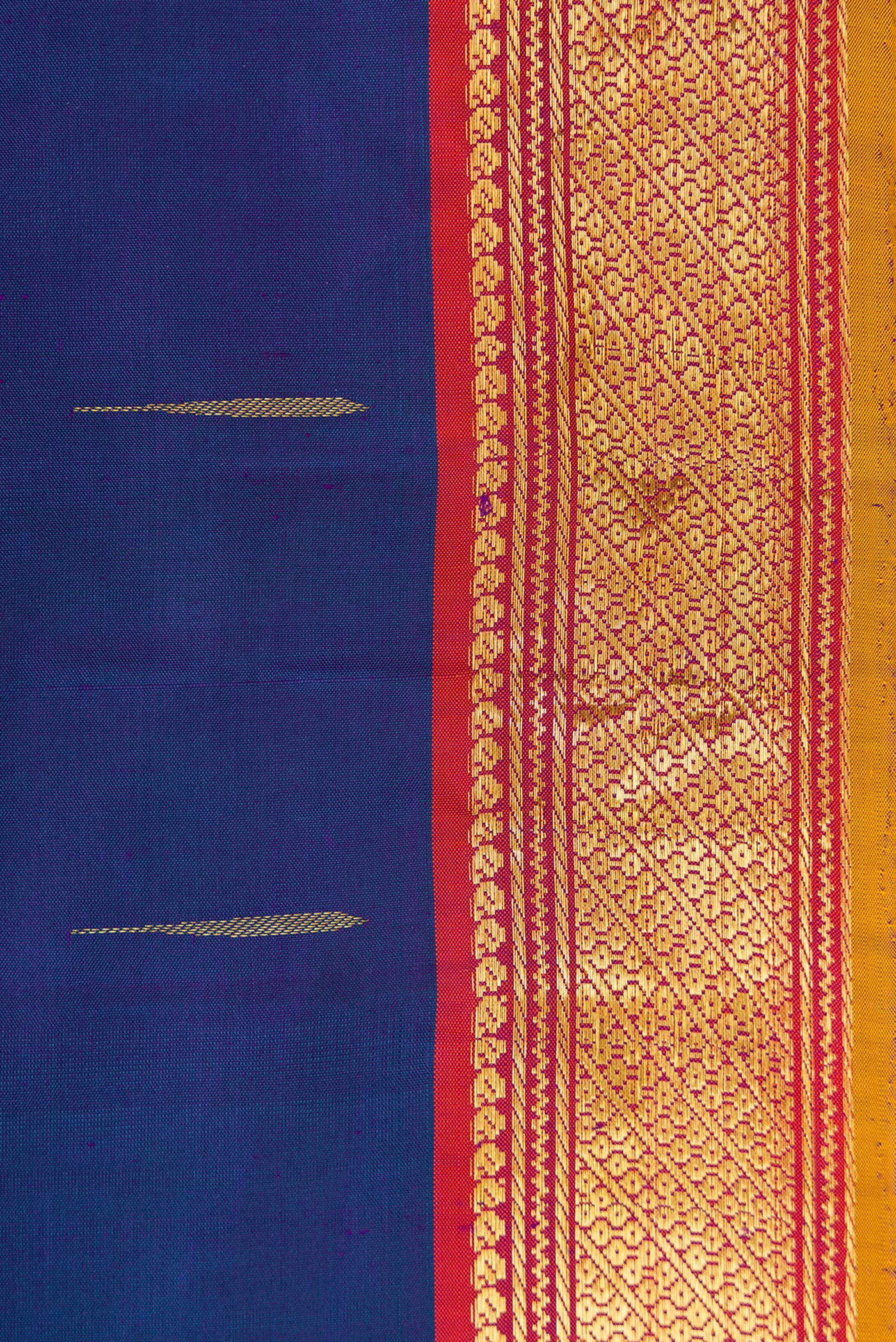 Border image of Peacock Blue Dual Tone Kanchipuram Silk Saree with Zari Butta on the body and Zari Border. 