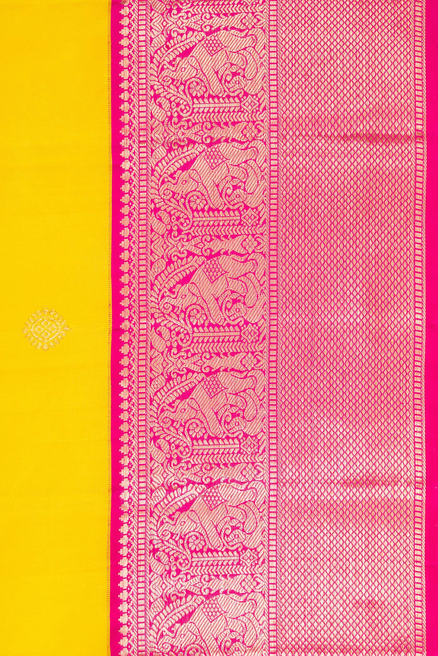 Border image of Yellow Dual Tone Kanjivaram Silk Saree with Zari Butta on the body and Zari Border. 