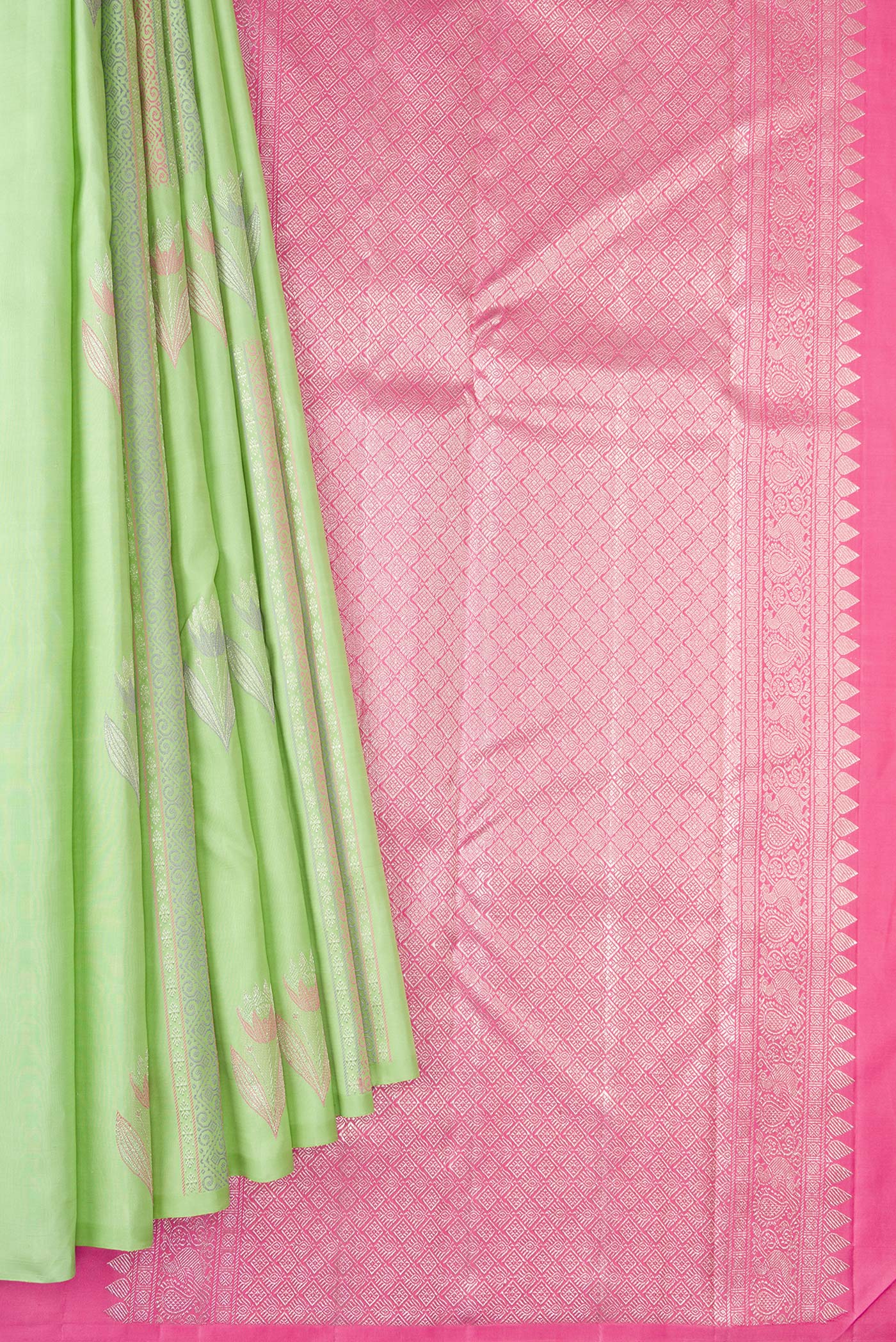 Pleats and pallu of Pista Green Dual Tone Kanjivaram Silk Saree with Zari And Thread Butta on the body and Without Border. 