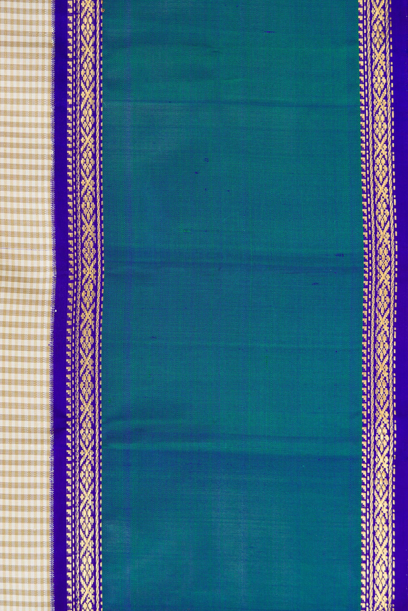 Border image of Off White Dual Tone Kanjivaram Silk Saree with Checked design on the body and Zari Border. 