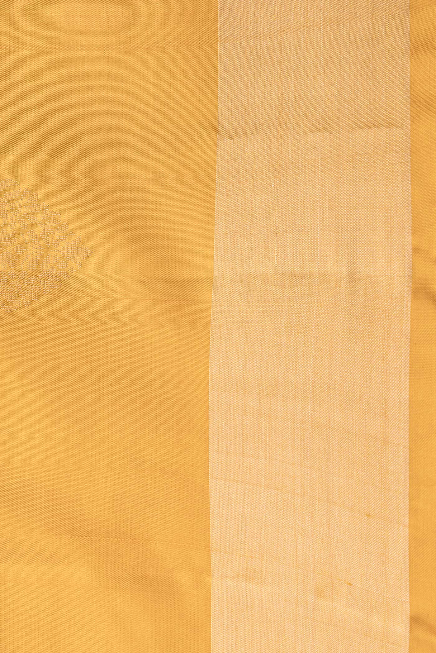 Border image of Mustard Dual Tone Soft Silk Saree with Zari Butta on the body and Zari Border. 